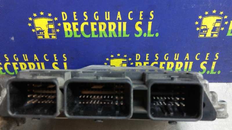 CENTRALITA MOTOR UCE RENAULT SCENIC II 8200305678 / 0281011275 82003056780281011275 - Vista 3