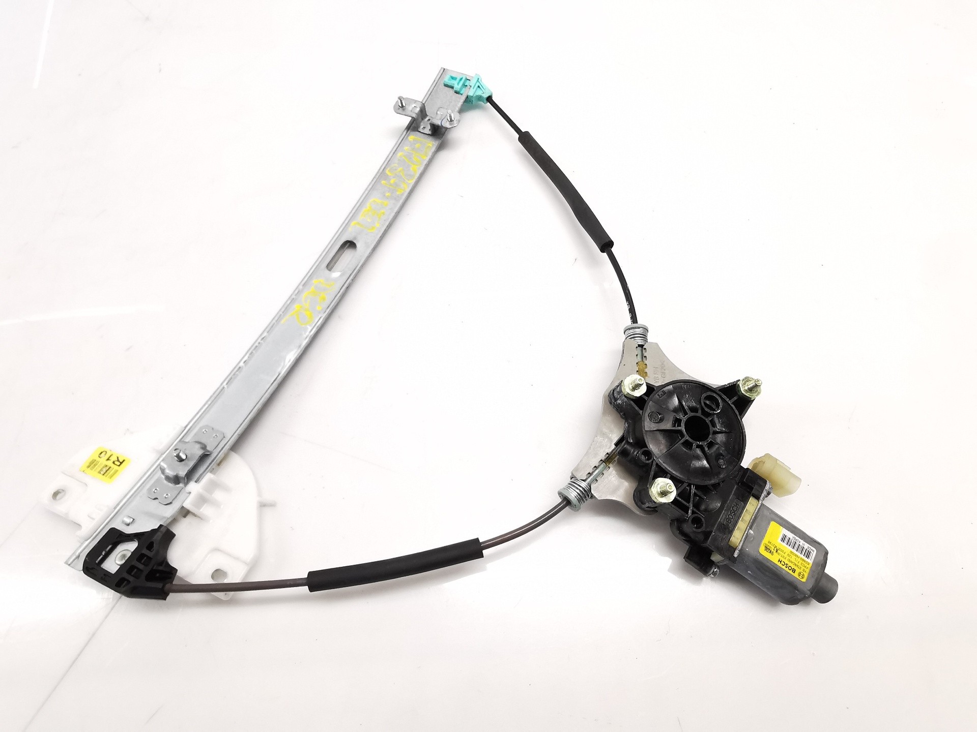 ELEVALUNAS DELANTERO DERECHO KIA RIO (YB) 82460H8000 82460H8000