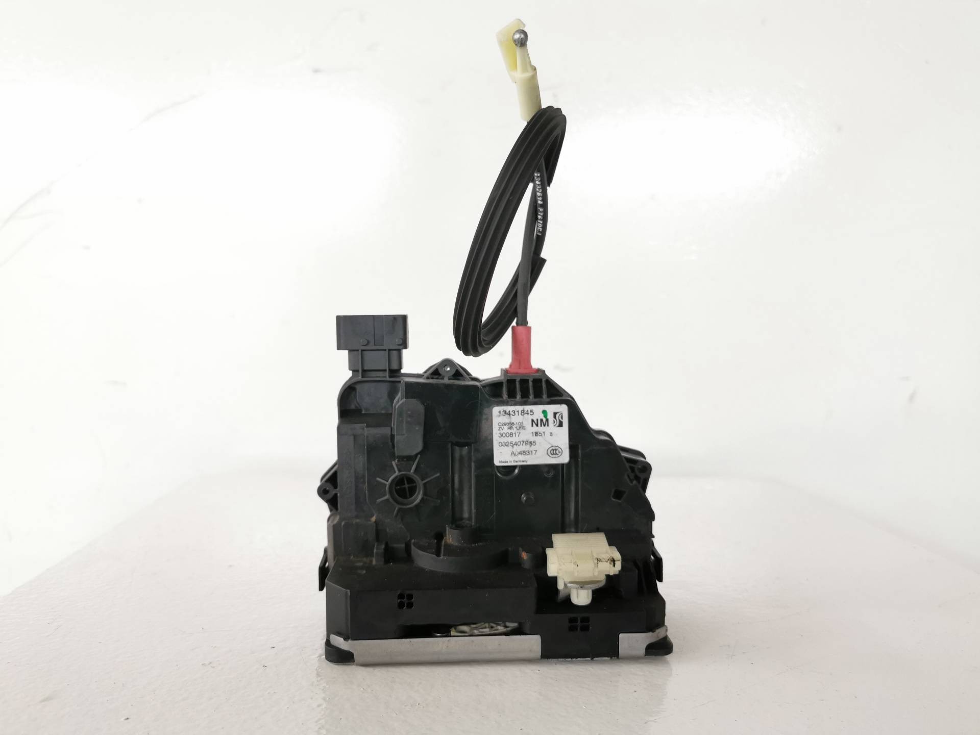 CERRADURA PUERTA TRASERA DERECHA OPEL CORSA E 13431845 13431845