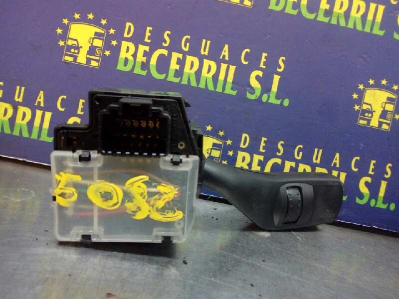 MANDO LIMPIA FORD FOCUS TURNIER (CB4) 4M5T17A553BD 4M5T17A553BD - Vista 2