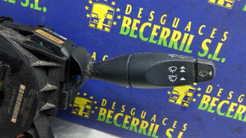 COM 2000 FORD FOCUS BERLINA (CAK) 2M5114A664AA 2M5114A664AA - Vista 2