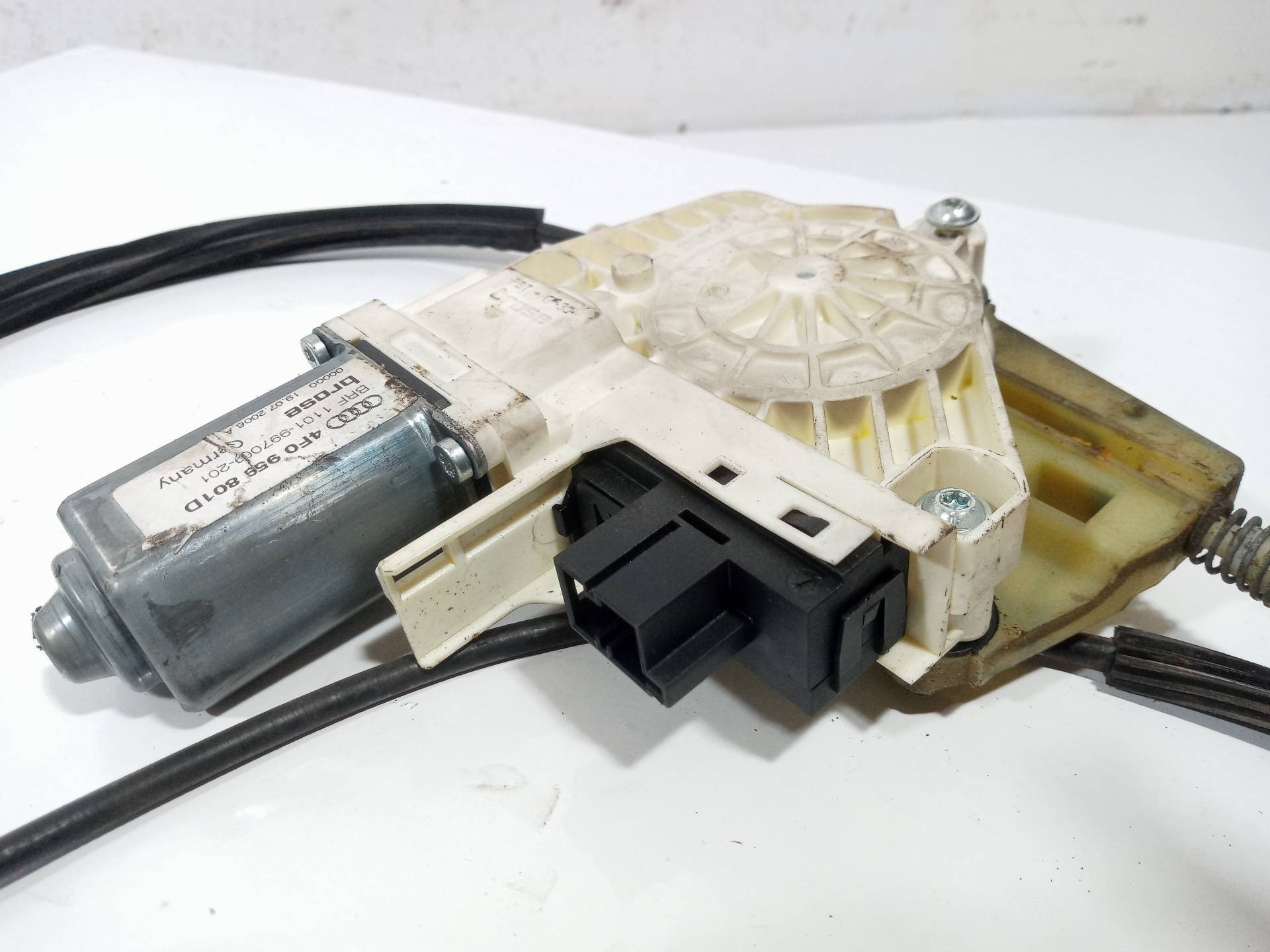 ELEVALUNAS DELANTERO IZQUIERDO AUDI A6 AVANT (4F5) 4F0959801D 4F0959801D - Vista 2