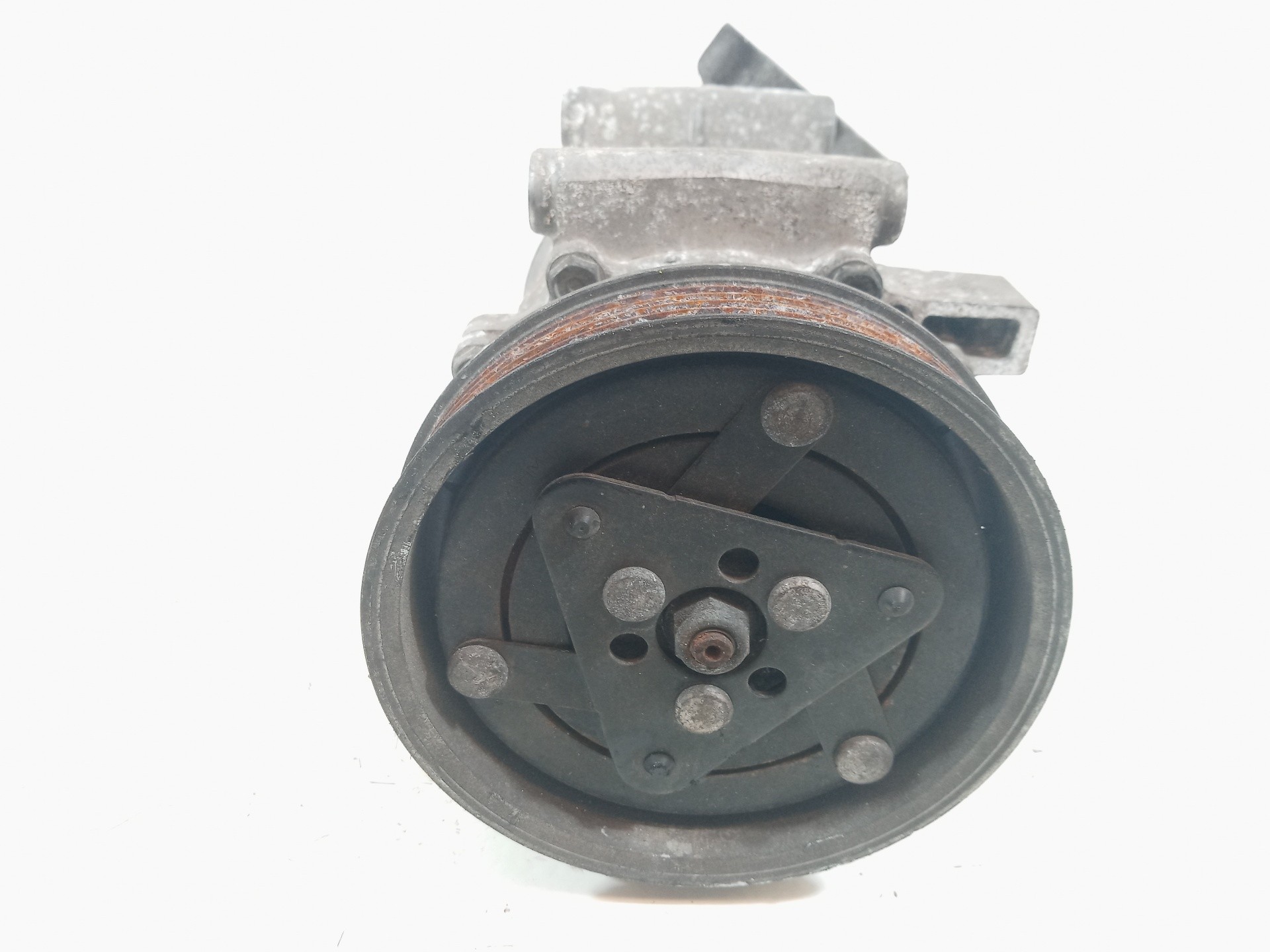 COMPRESOR AIRE ACONDICIONADO RENAULT KANGOO 8200953359A / SD6V12 8200953359ASD6V12