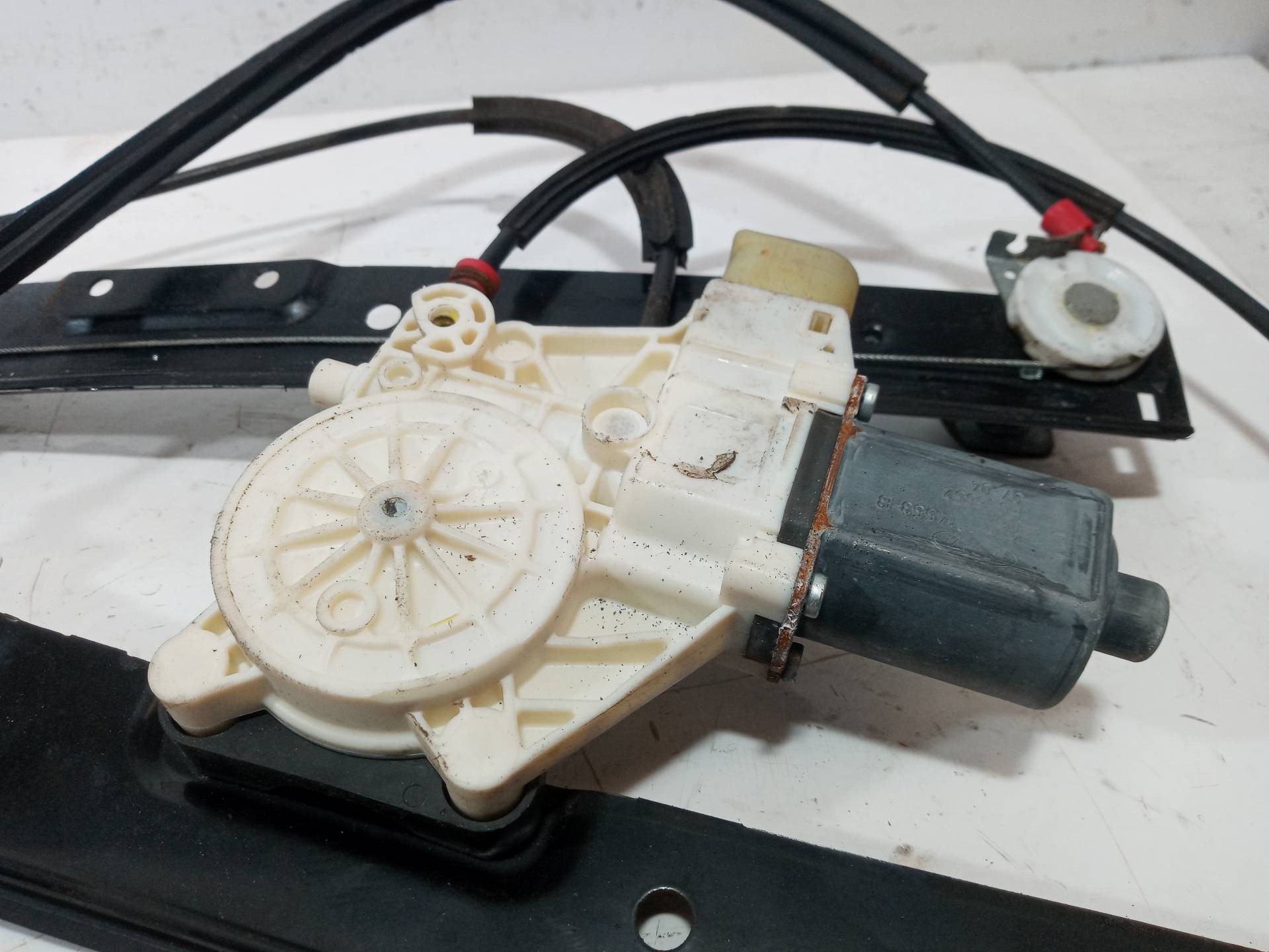 ELEVALUNAS DELANTERO DERECHO FORD MONDEO BER. (CA2) 6M2114553B 6M2114553B - Vista 2