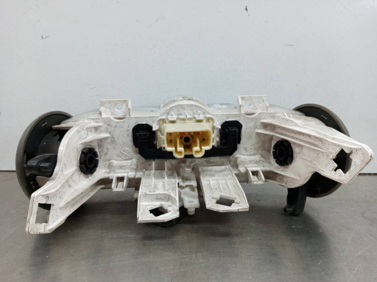 MANDO CALEFACCIÓN / AIRE ACONDICIONADO CITROËN C1 559000H020 / P69610001A68B4H / 13061026 559000H020P69610001A68B4H13061026 - Vista 2