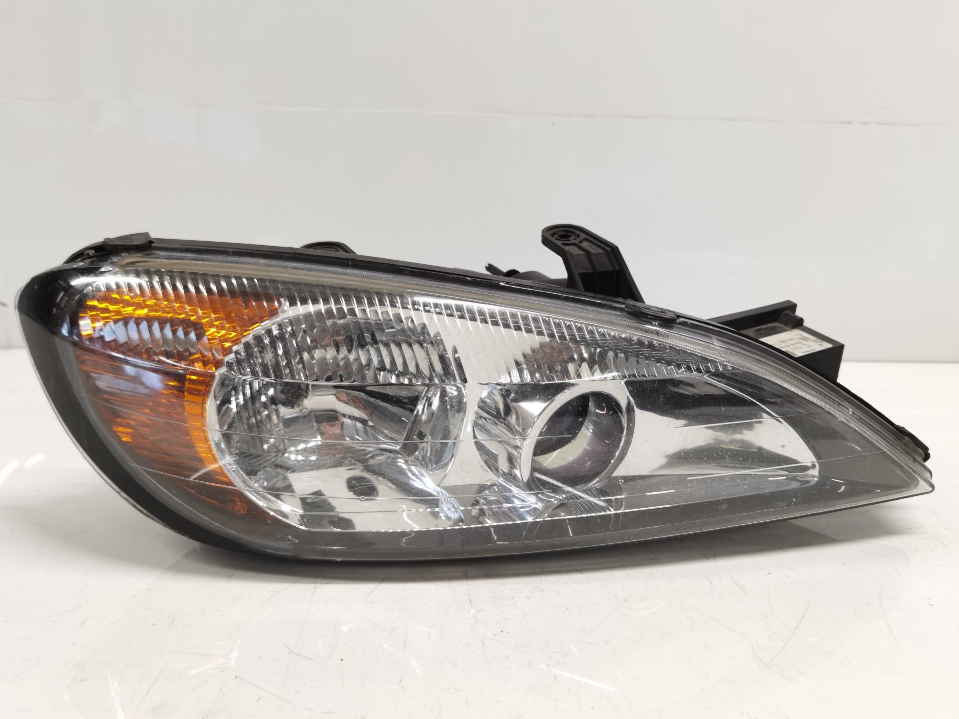 FARO DERECHO NISSAN PRIMERA BERLINA (P11) 89006453 / 260109F602 89006453260109F602