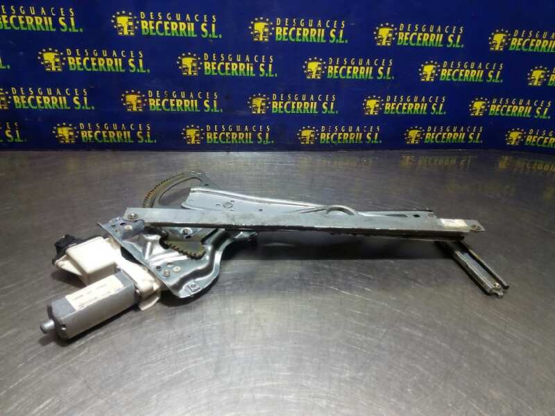 ELEVALUNAS DELANTERO DERECHO TOYOTA COROLLA (E12) 6981002130 6981002130 - Vista 2