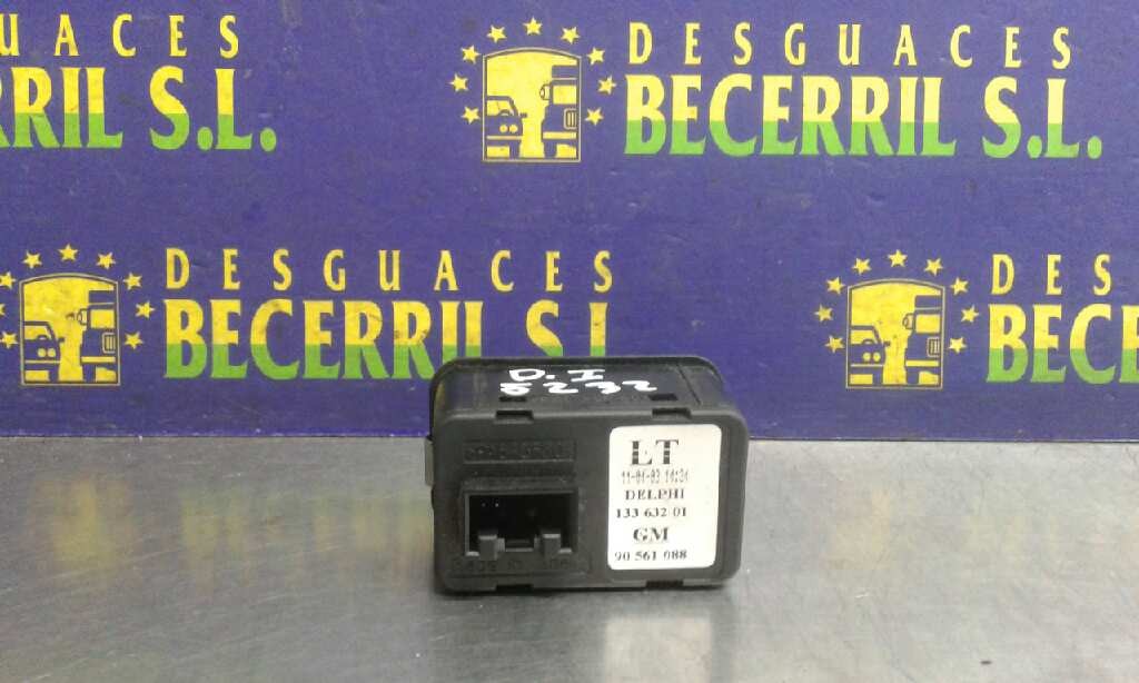 MANDO ELEVALUNAS DELANTERO IZQUIERDO OPEL ASTRA G BERLINA 13363201 13363201 - Vista 2