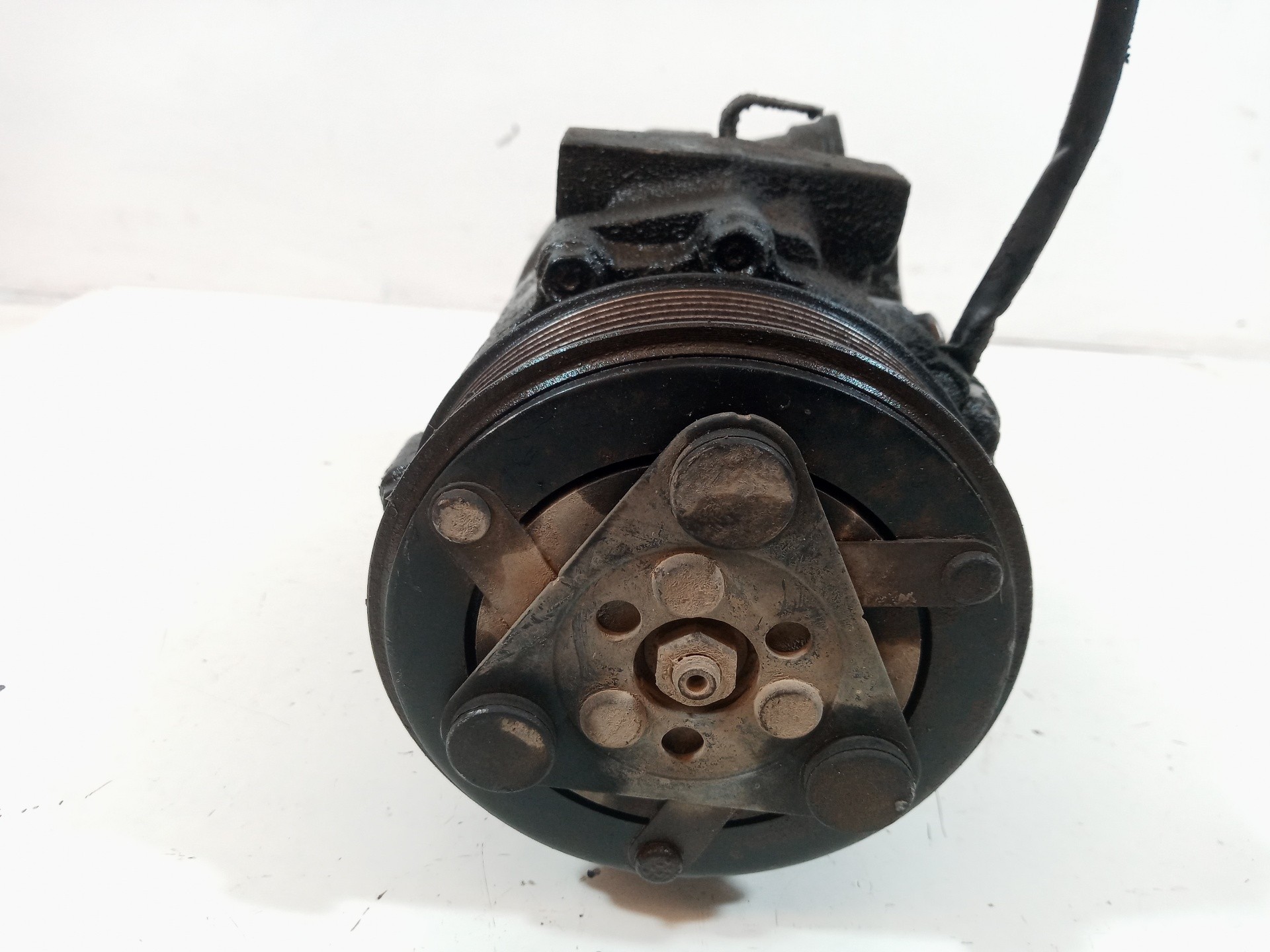 COMPRESOR AIRE ACONDICIONADO OPEL COMBO (CORSA C) GM13106850 GM13106850