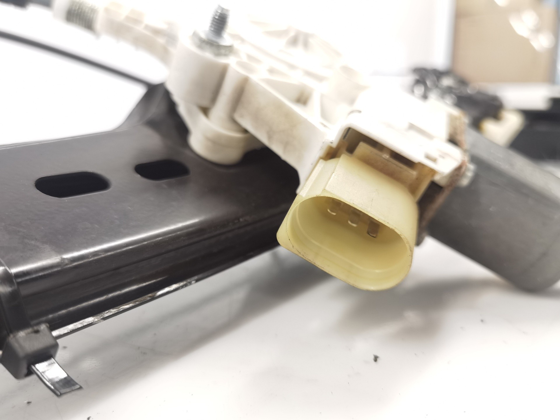 ELEVALUNAS DELANTERO DERECHO BMW SERIE 3 BERLINA (E90) 6927028 / 0130822227 69270280130822227 - Vista 2