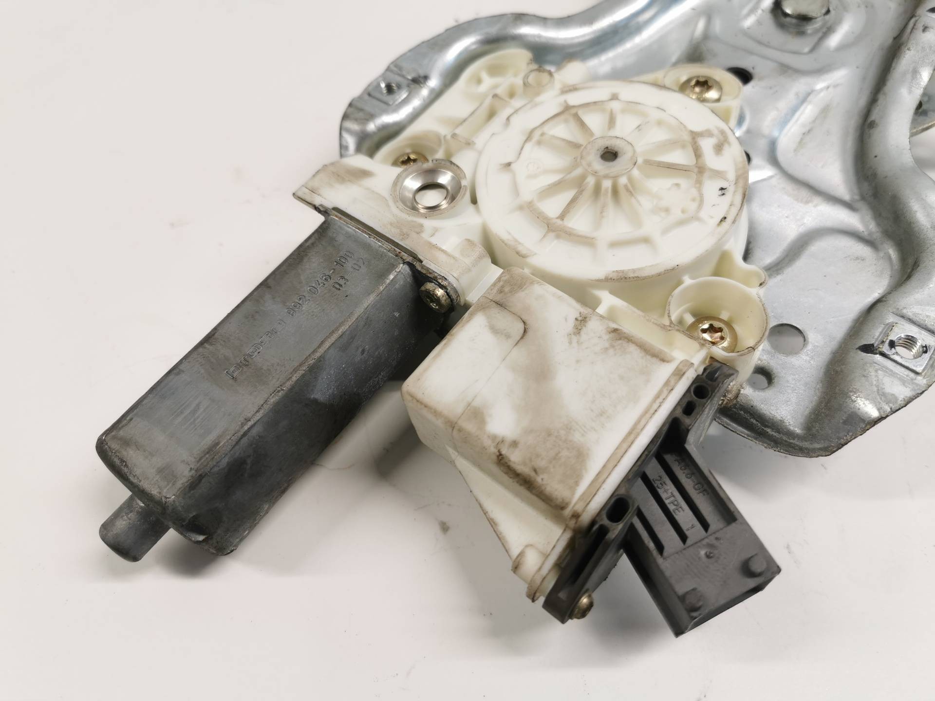 ELEVALUNAS DELANTERO DERECHO TOYOTA AVENSIS BERLINA (T25) 6981005050 6981005050 - Vista 2