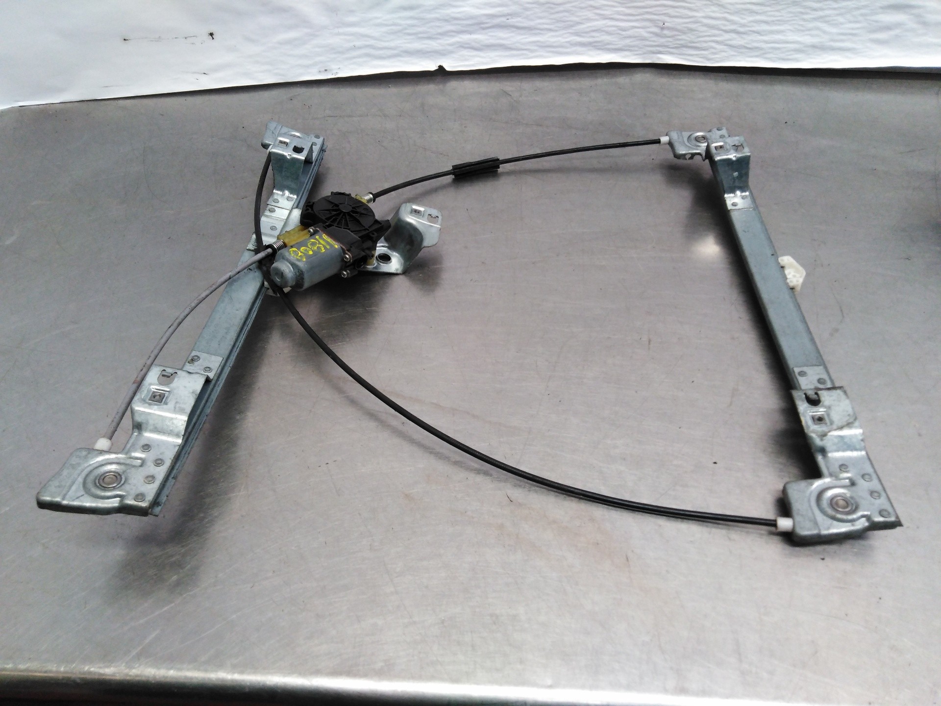 ELEVALUNAS DELANTERO DERECHO RENAULT KANGOO 402086A 402086A