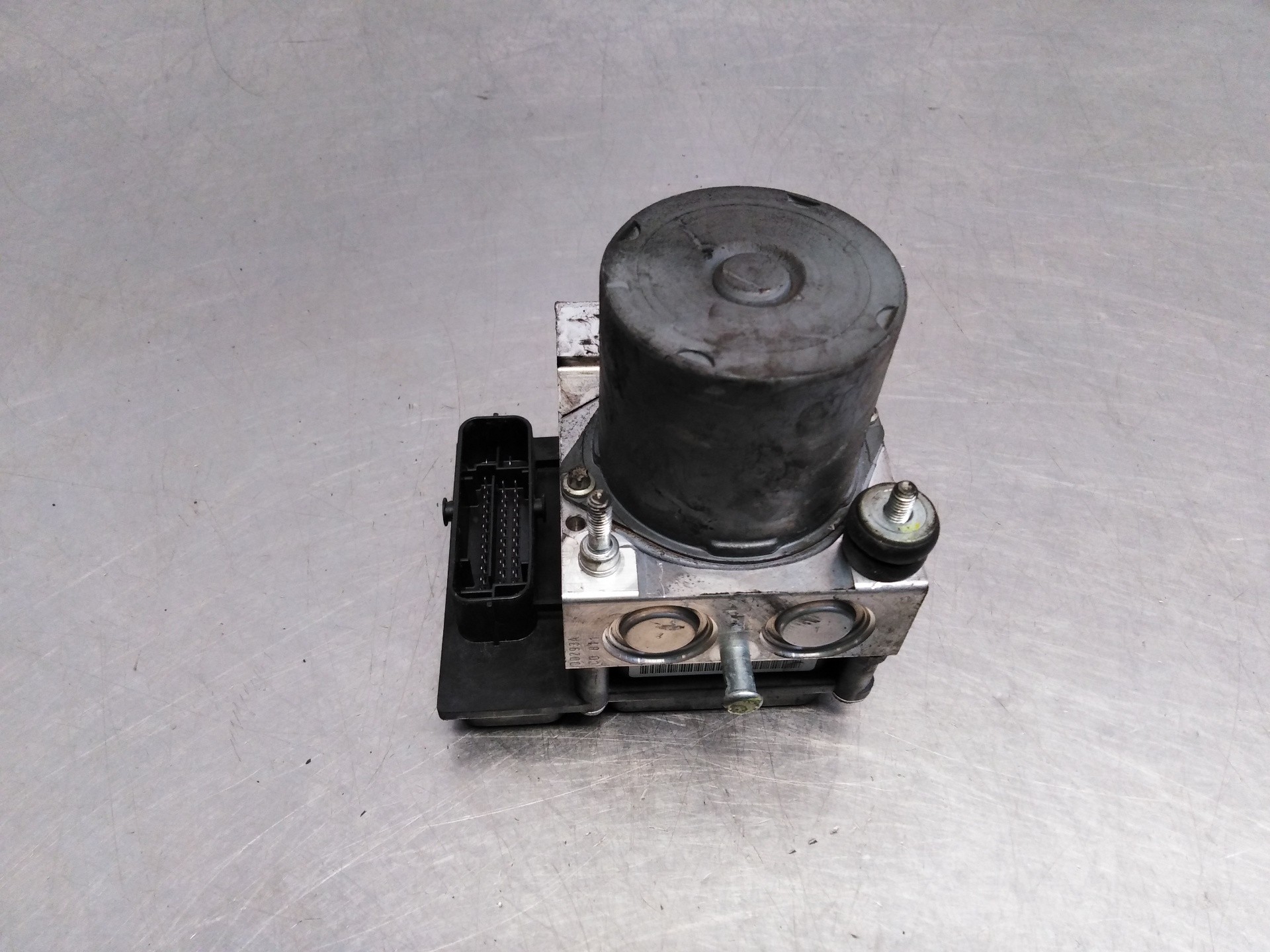 ABS AUDI A4 BERLINA (8E) 8E0910517D012 / 8E0614517AK05 8E0910517D0128E0614517AK05 - Vista 2