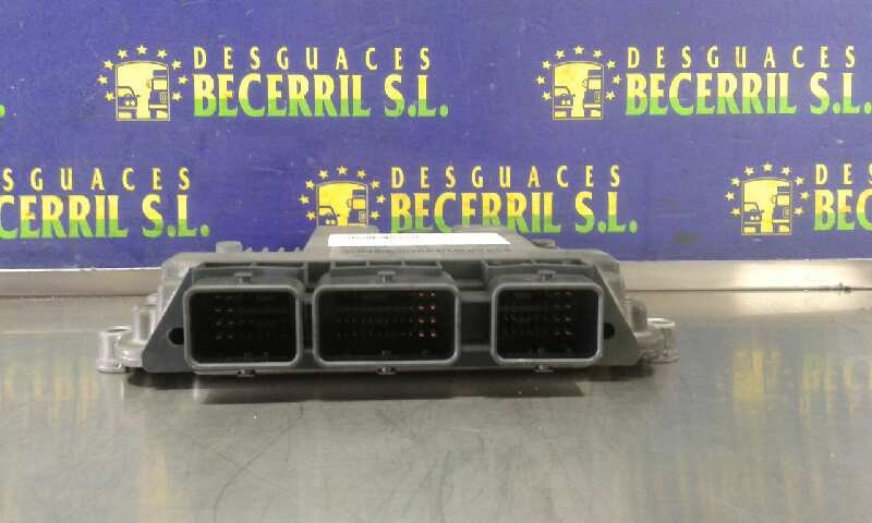 CENTRALITA MOTOR UCE RENAULT MEGANE II BERLINA 5P 8200305678 / 8200269879 / 0281011275 820030567882002698790281011275 - Vista 3