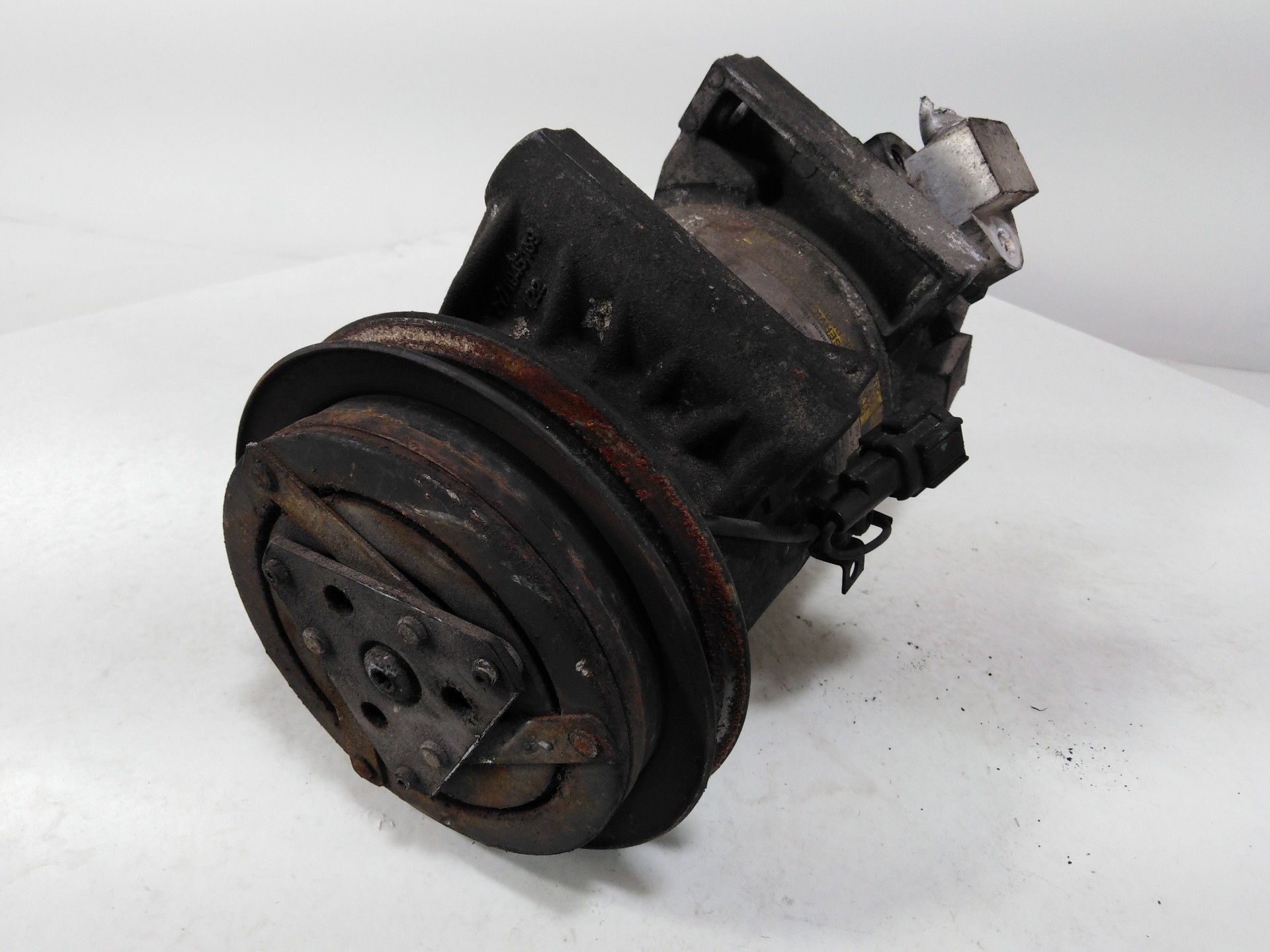 COMPRESOR AIRE ACONDICIONADO NISSAN ALMERA TINO (V10M) 926007M500, 92600BN311, 92600BN310, 92600BN301, 92600BN300 / 05304204315 / EA05245010 926007M50092600BN31192600BN31092600BN30192600BN30005304204315EA05245010