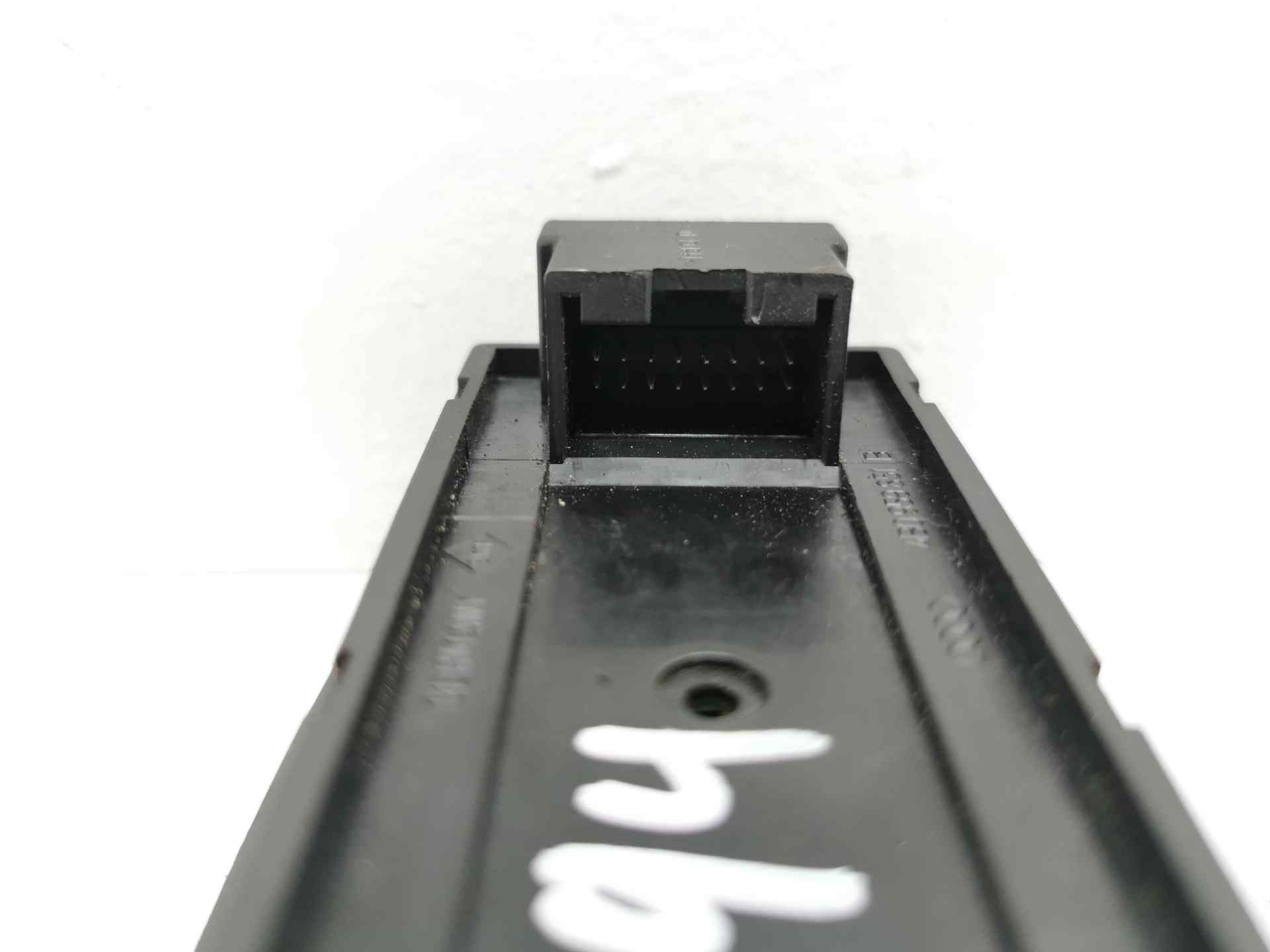 MANDO ELEVALUNAS DELANTERO IZQUIERDO AUDI A6 BERLINA (4B2) 4B0959851B 4B0959851B - Vista 3