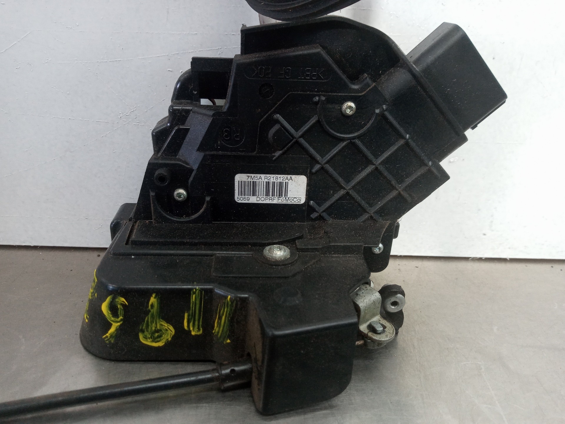 CERRADURA PUERTA DELANTERA DERECHA FORD FOCUS LIM. (CB4) 7M5AR21812AA 7M5AR21812AA
