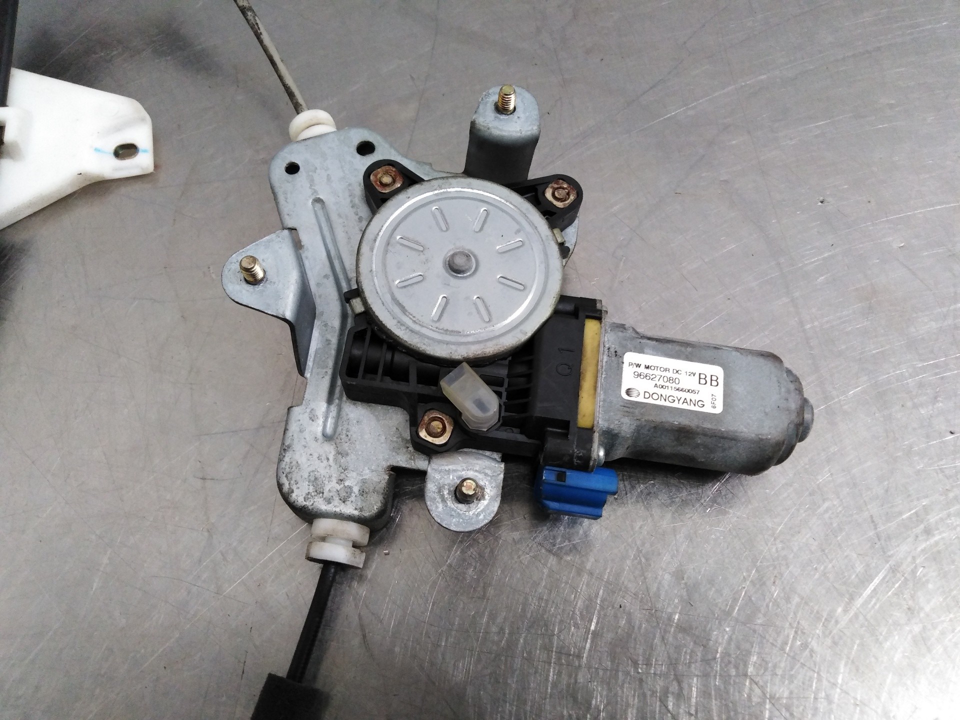 ELEVALUNAS DELANTERO DERECHO CHEVROLET EPICA 96627080 96627080 - Vista 2