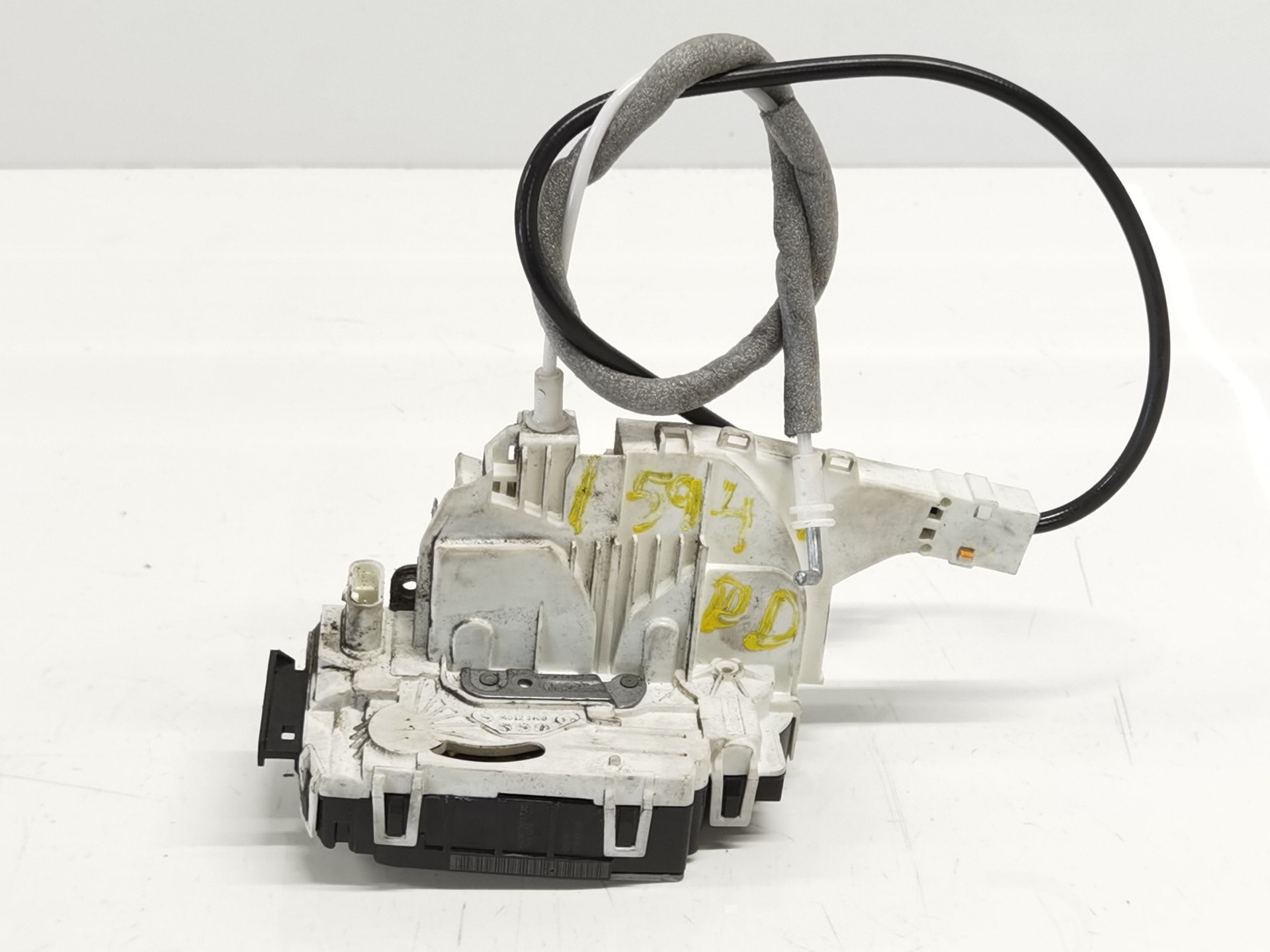 CERRADURA PUERTA DELANTERA DERECHA MERCEDES-BENZ SPRINTERII COMBI (DESDE 01.06) A9067201735 A9067201735
