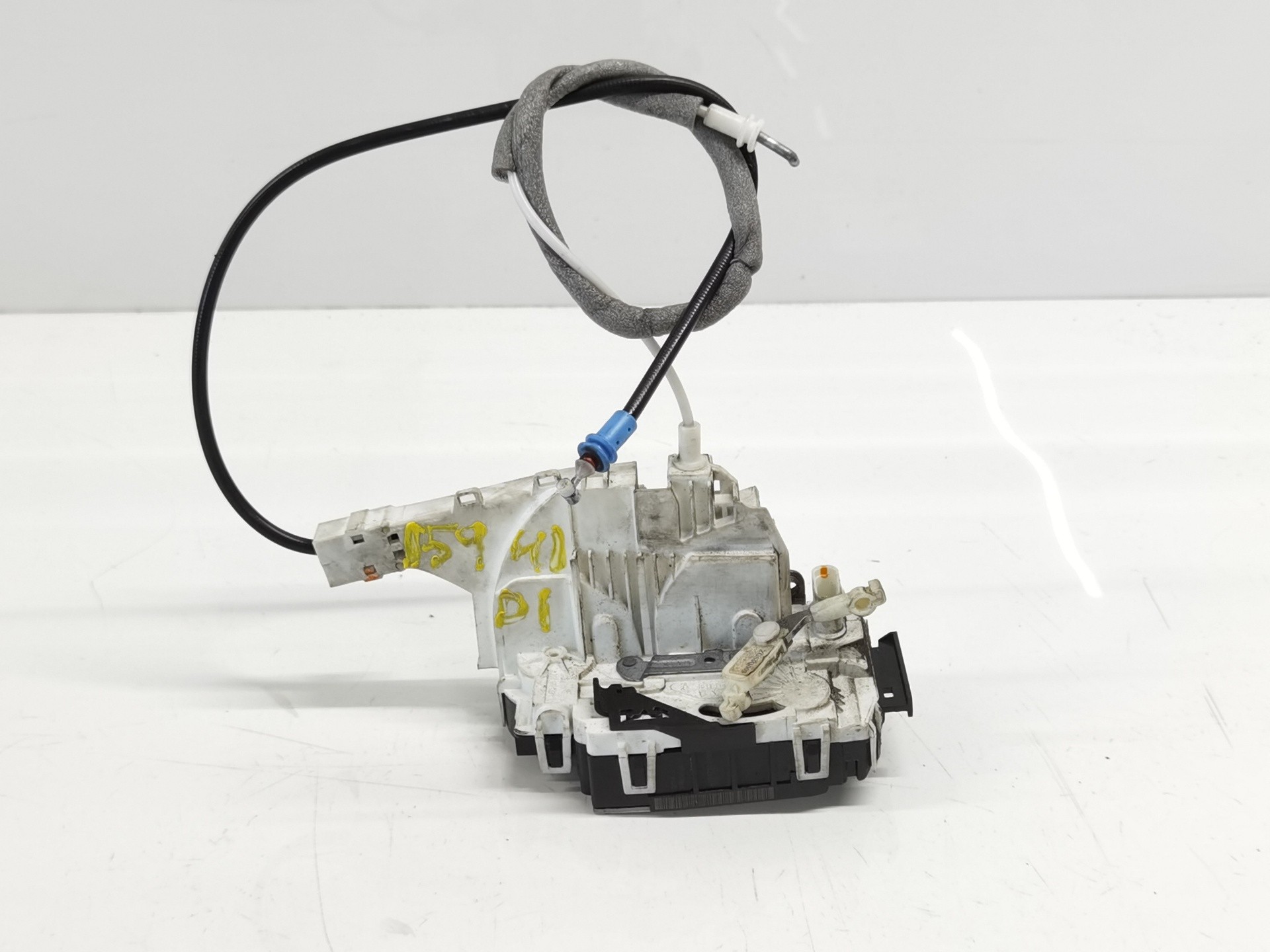 CERRADURA PUERTA DELANTERA IZQUIERDA MERCEDES-BENZ SPRINTERII COMBI (DESDE 01.06) A9067202135 A9067202135
