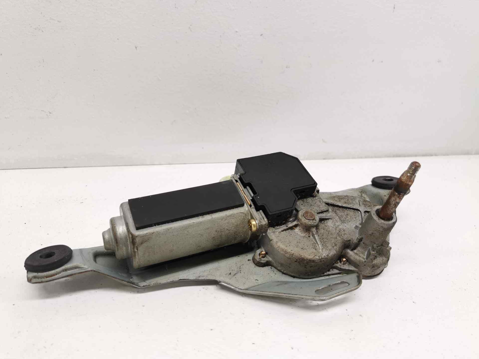 MOTOR LIMPIA TRASERO TOYOTA RAV 4 (A2) 8513042040 / 1592004791 85130420401592004791