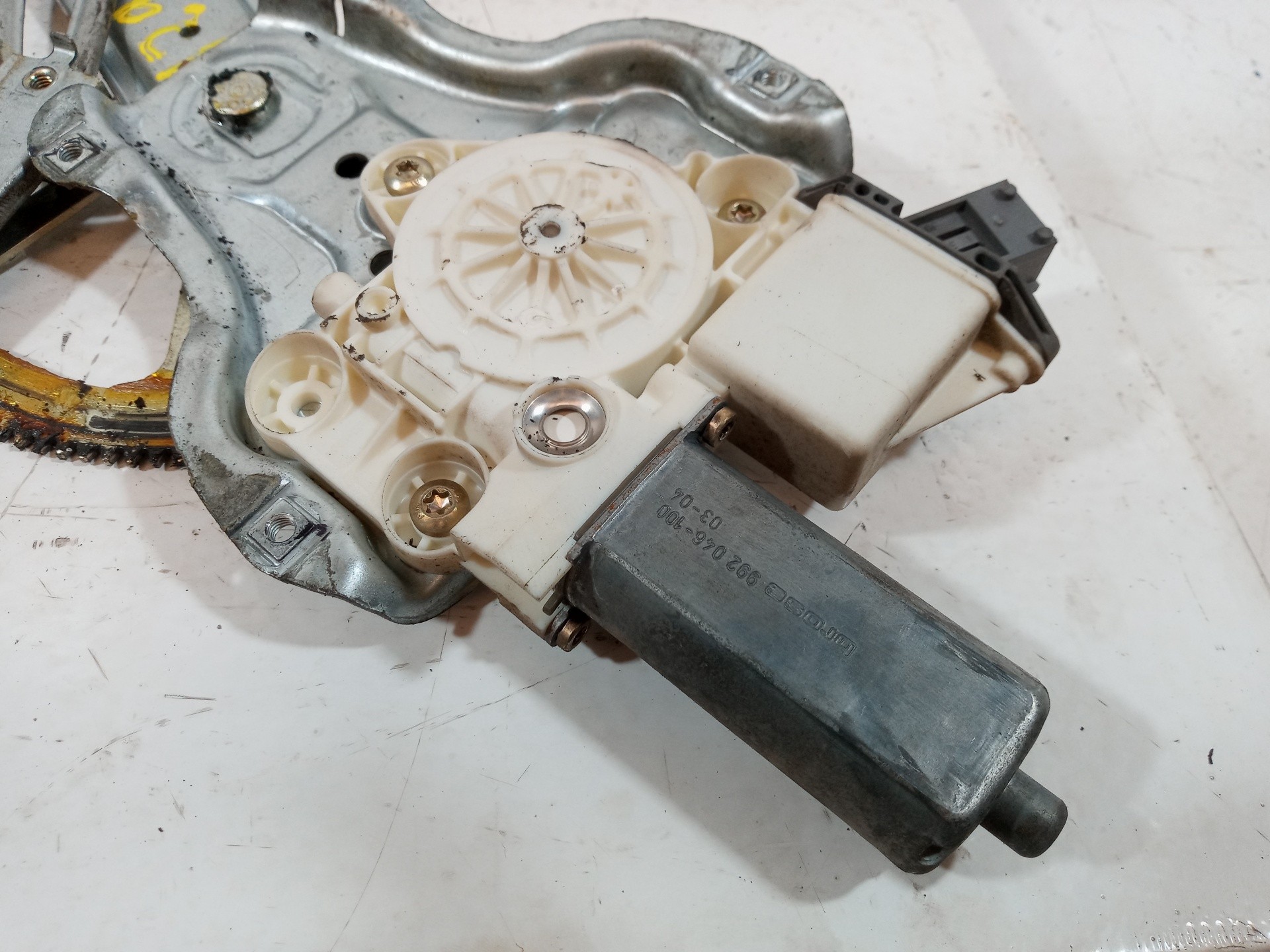 ELEVALUNAS DELANTERO DERECHO TOYOTA AVENSIS BERLINA (T25) 6981005050 6981005050 - Vista 2