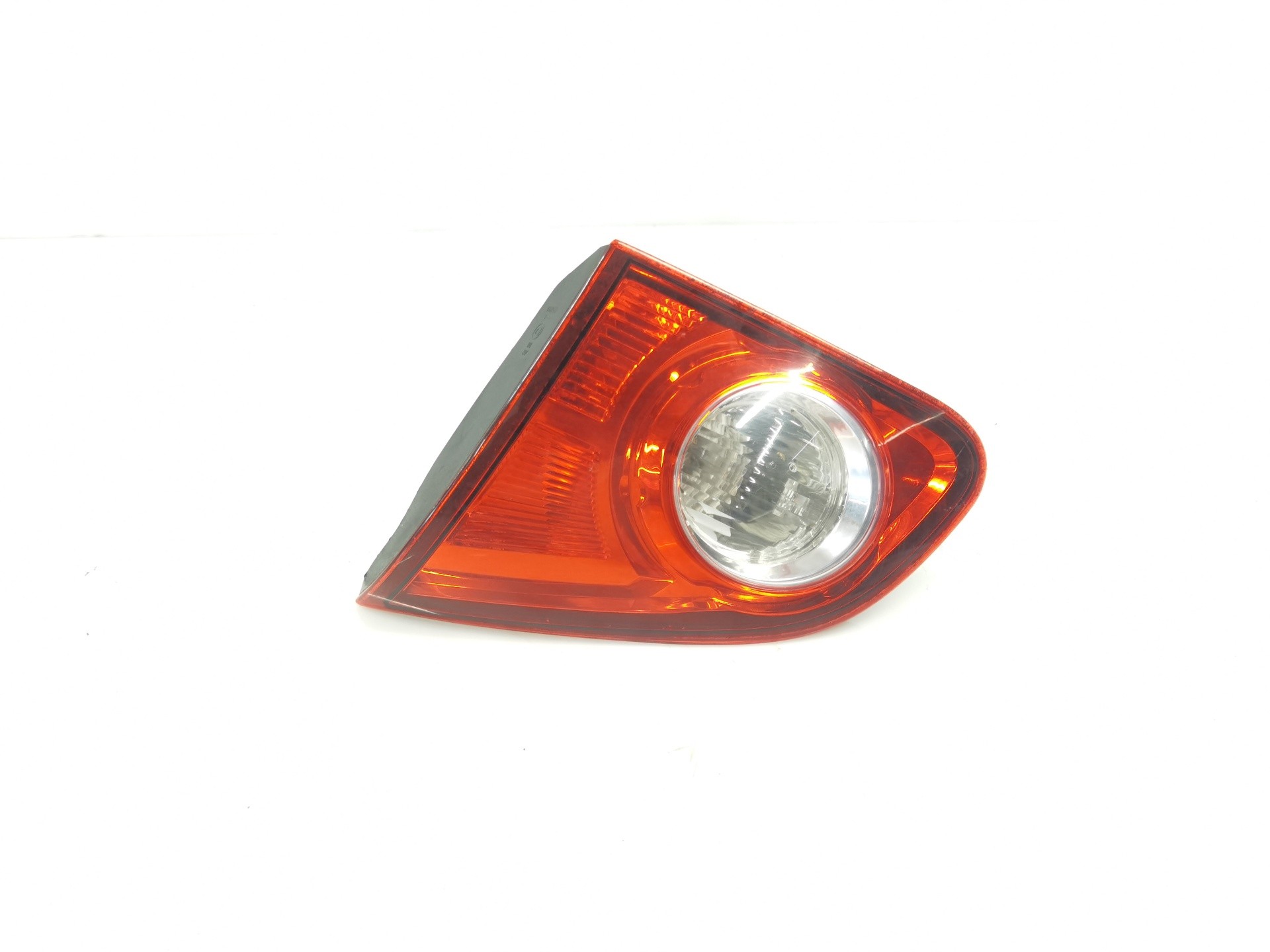 PILOTO TRASERO CENTRAL DERECHO NISSAN QASHQAI (J10) 89071064 / 26550JD800 8907106426550JD800