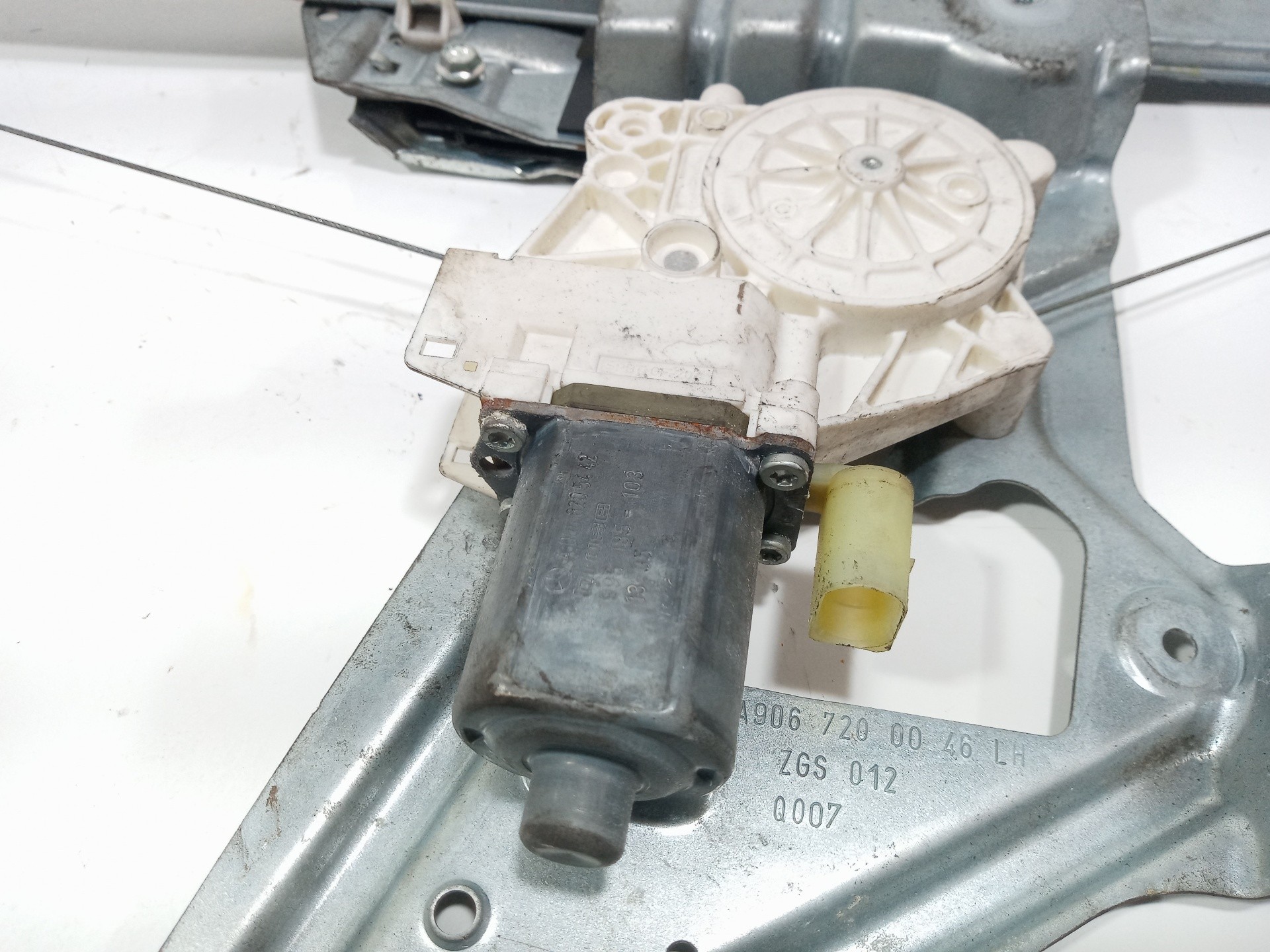 ELEVALUNAS DELANTERO IZQUIERDO MERCEDES-BENZ SPRINTERII CAJA ABIERTA, DOBLE CAB. (DESDE 01.06) A9067200046LH A9067200046LH - Vista 2