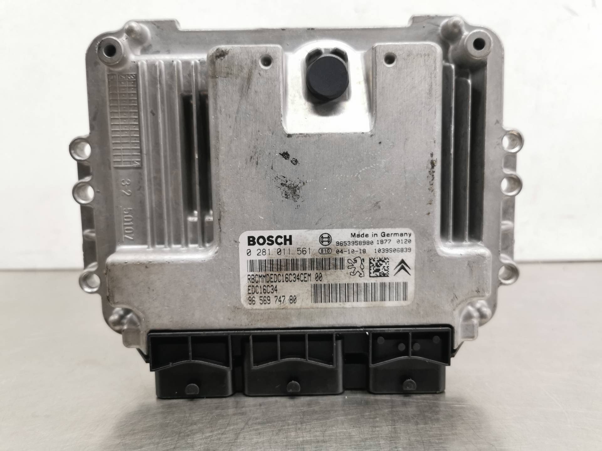 CENTRALITA MOTOR UCE CITROËN C5 BERLINA 9656974780 / EDC16C34 / 0281011561 9656974780EDC16C340281011561