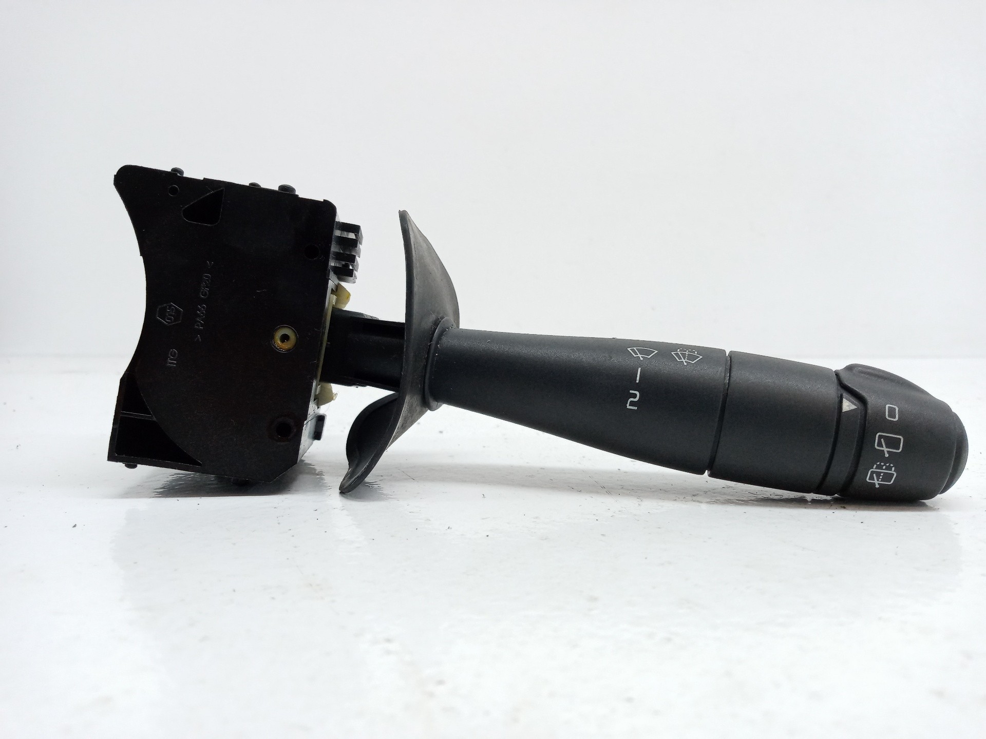 MANDO LIMPIA DACIA SANDERO 8200792587 8200792587