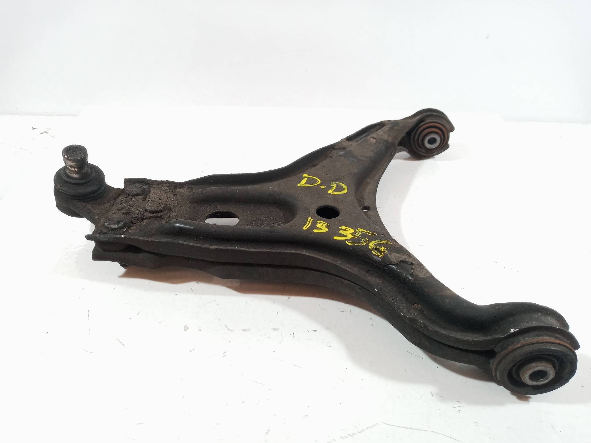 BRAS DE SUSPENSION INFERIEUR AVANT DROIT / 1921398 POUR AUDI 80/90 811 ...