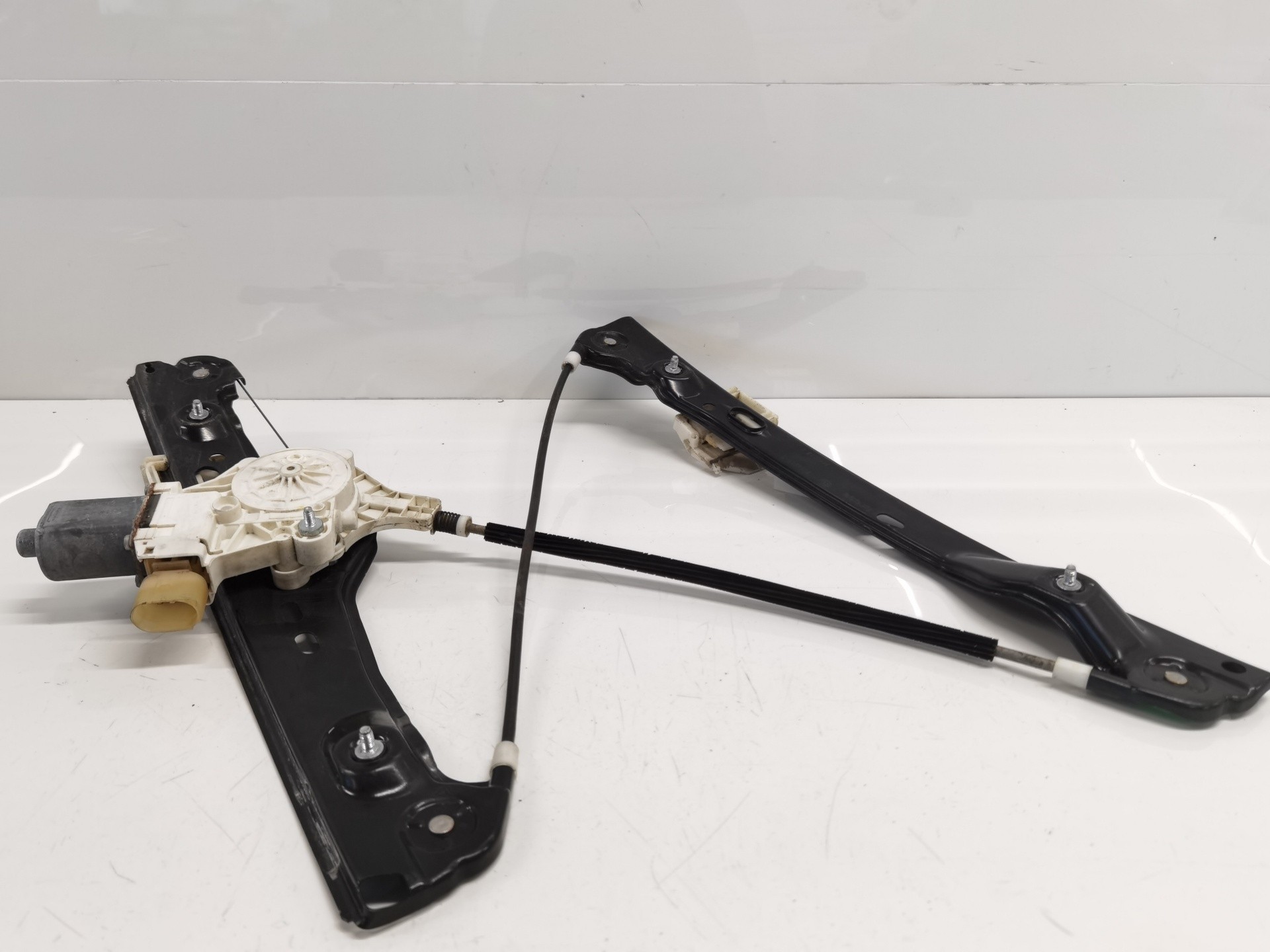 ELEVALUNAS DELANTERO IZQUIERDO BMW SERIE 3 BERLINA (E90) 6927027 / 0130822226 69270270130822226
