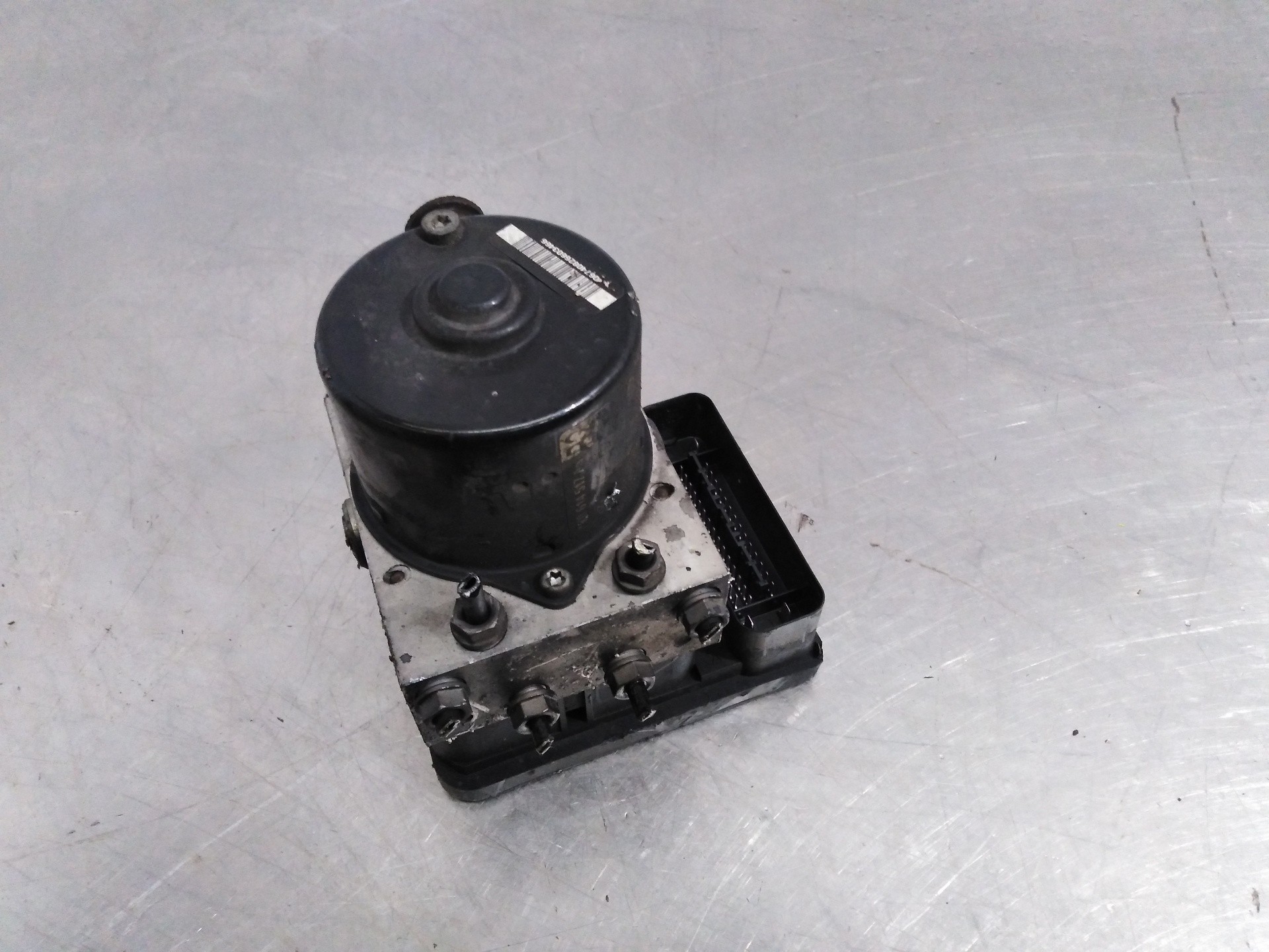 ABS SEAT LEON (1P1) 1K0907379AA / 1K0614517AA / 10096003603 / 10020602214 1K0907379AA1K0614517AA1009600360310020602214 - Vista 2