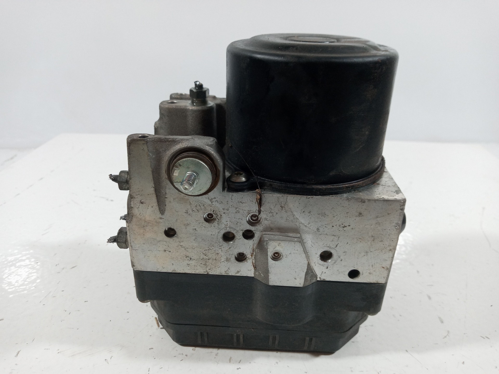 ABS LEXUS IS200 (DS2/IS2) 4454053100 / 1338008060 44540531001338008060 - Vista 3