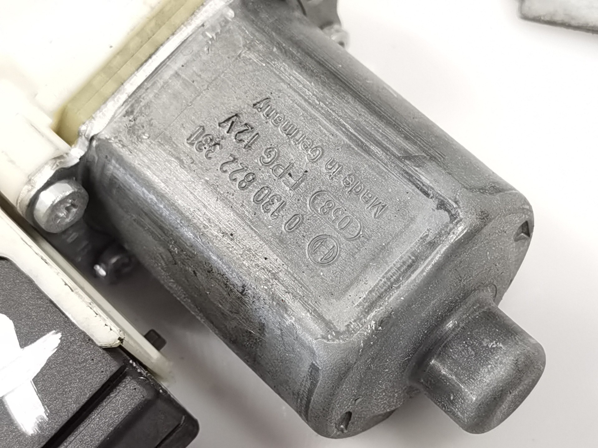 ELEVALUNAS TRASERO DERECHO RENAULT MEGANE III SPORT TOURER 827306548R 827306548R - Vista 2