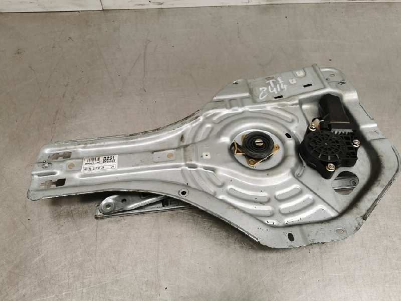 ELEVALUNAS TRASERO IZQUIERDO HYUNDAI TUCSON (JM) 834702E010 / 2600923KGT 834702E0102600923KGT