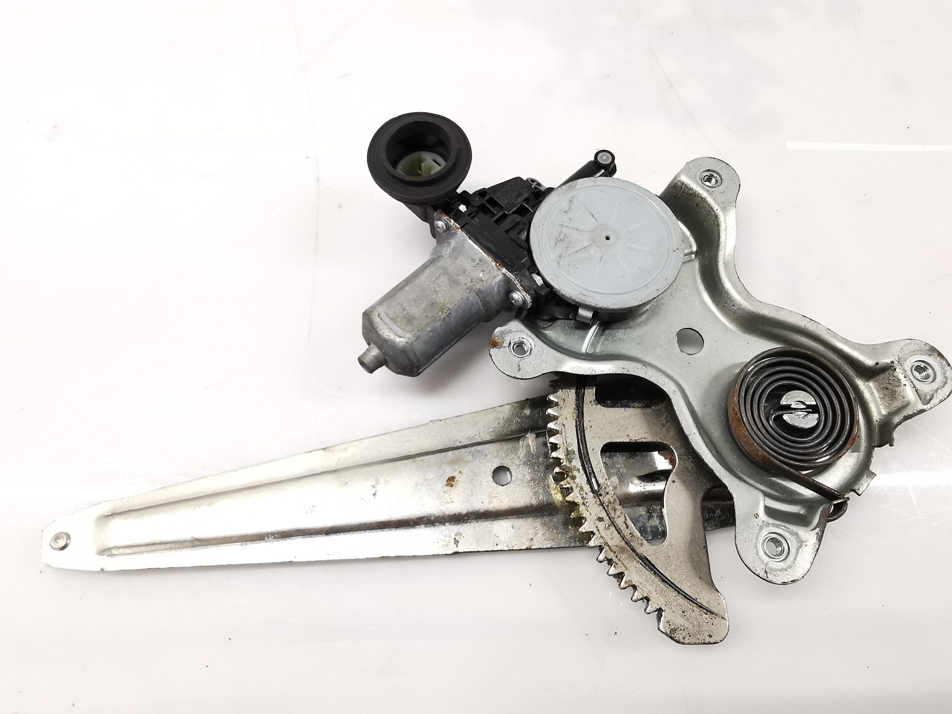 ELEVALUNAS TRASERO IZQUIERDO LEXUS RX 8572058010 / 0620401770 85720580100620401770 - Vista 2