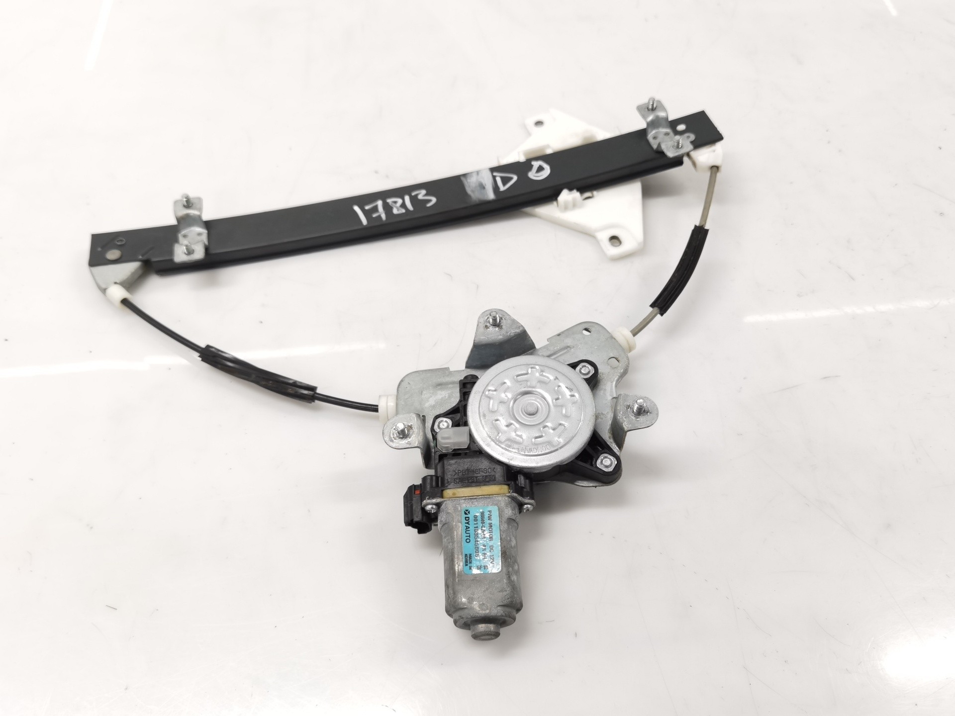 ELEVALUNAS DELANTERO DERECHO SSANGYONG KORANDO 98840CZ010 98840CZ010