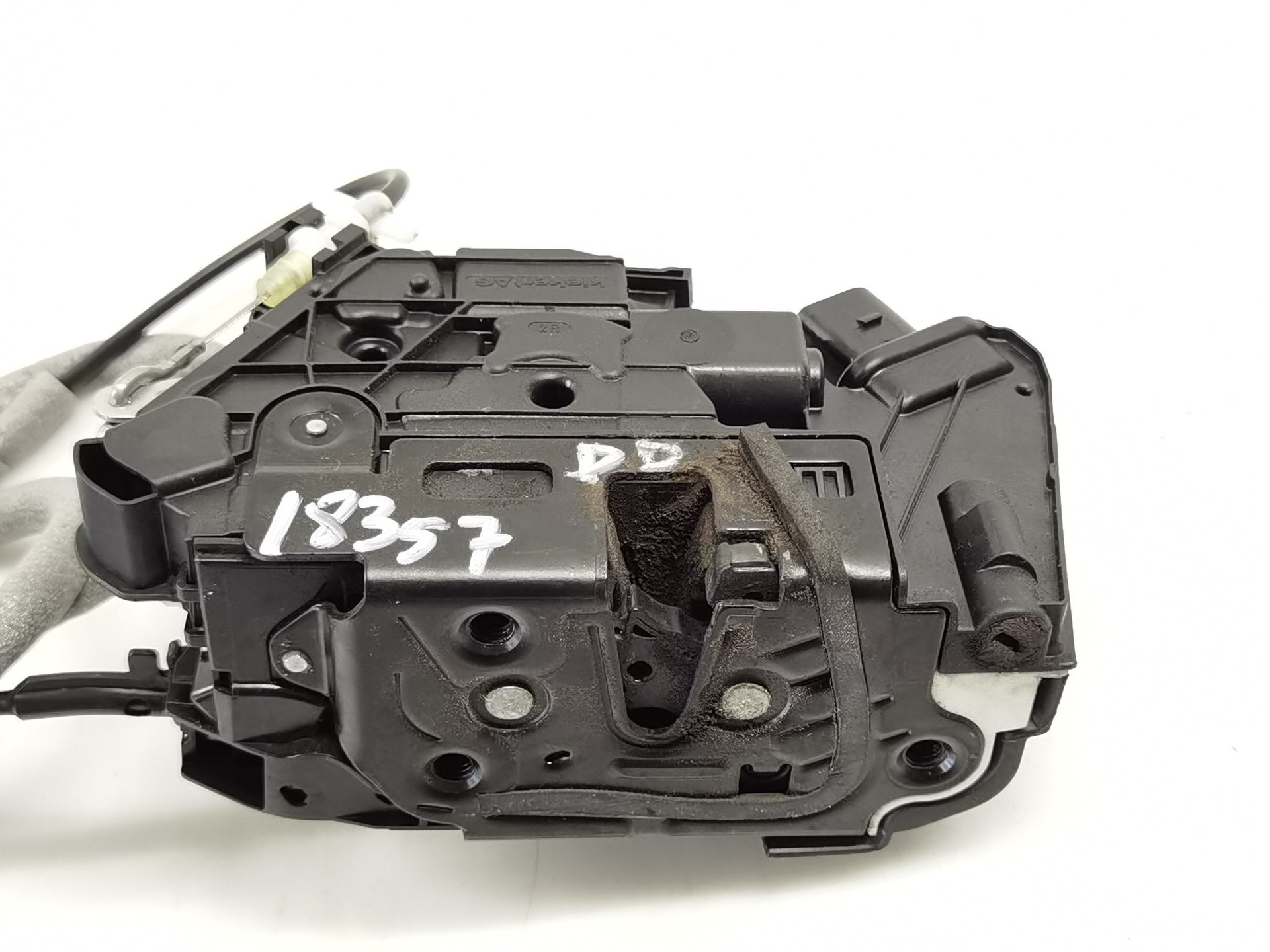 CERRADURA PUERTA DELANTERA DERECHA VOLKSWAGEN UP! (121) 1S1837016B 1S1837016B - Vista 2