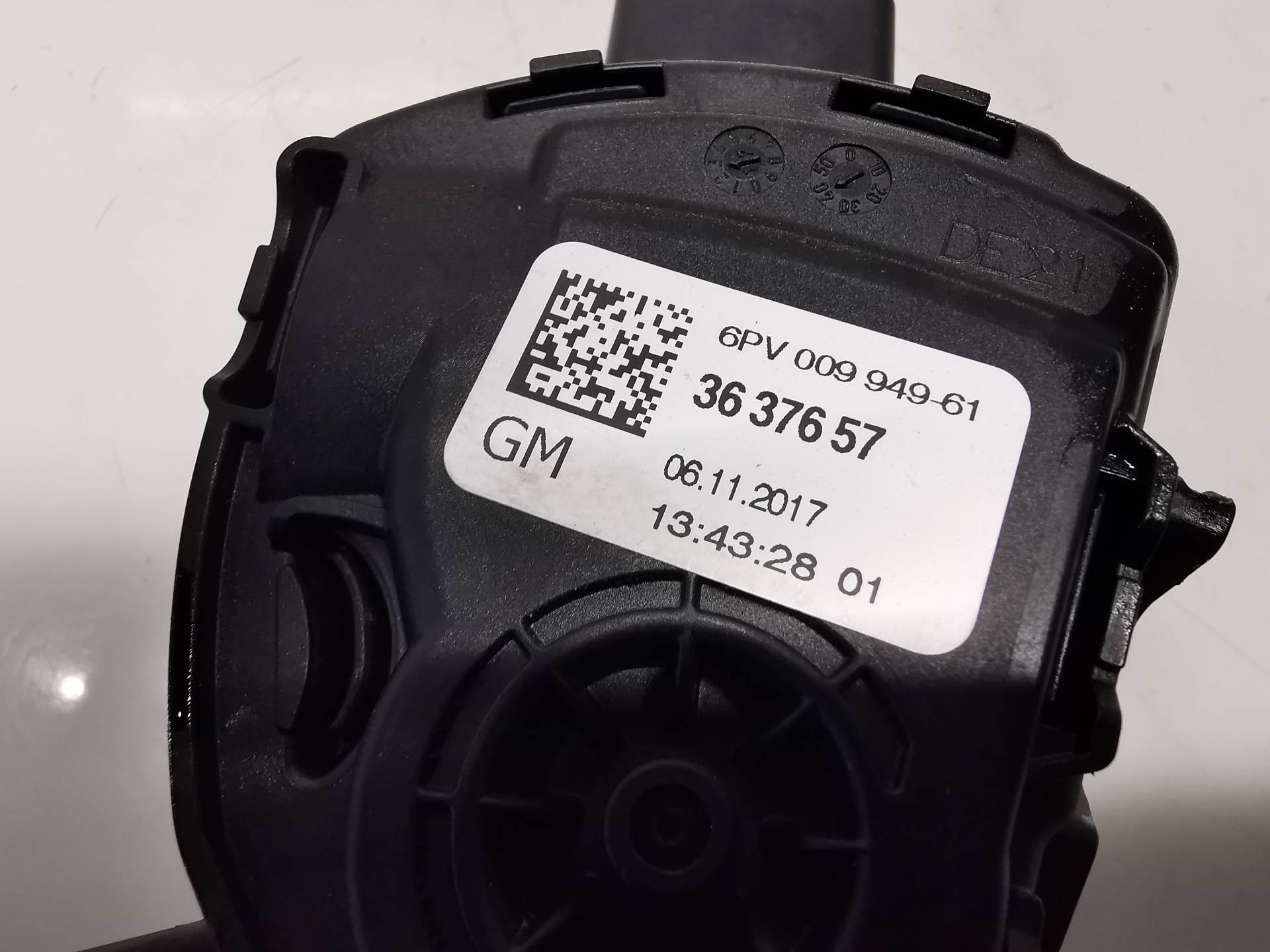 POTENCIÓMETRO PEDAL CITROËN C3 AIRCROSS 3637657 3637657 - Vista 2
