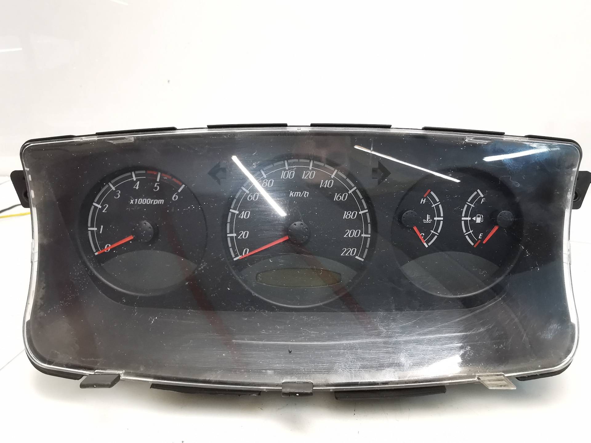 CUADRO INSTRUMENTOS SSANGYONG KYRON 8021009040 8021009040