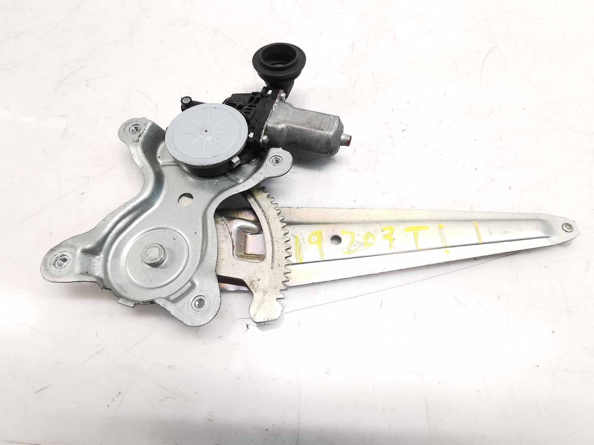 ELEVALUNAS TRASERO IZQUIERDO TOYOTA RAV 4 III (_A3_) 8571035180 8571035180