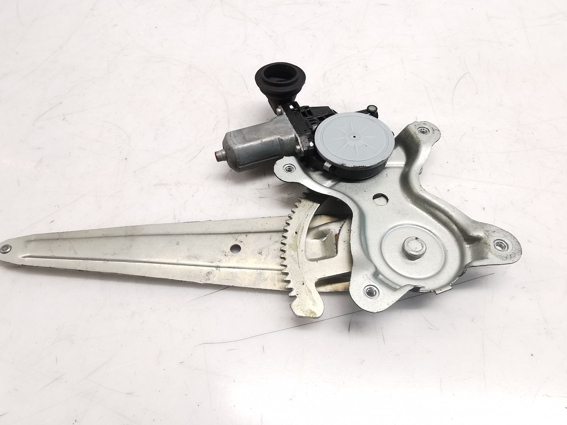 ELEVALUNAS TRASERO DERECHO TOYOTA RAV 4 III (_A3_) 8572035140 8572035140