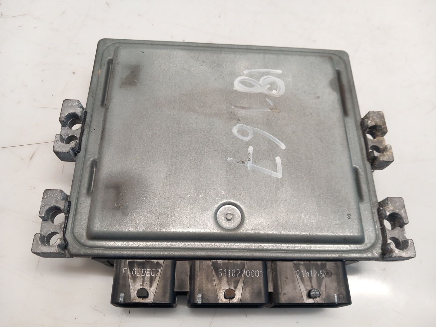 CENTRALITA MOTOR UCE RENAULT SCENIC II 8200804775 8200804775 - Vista 3