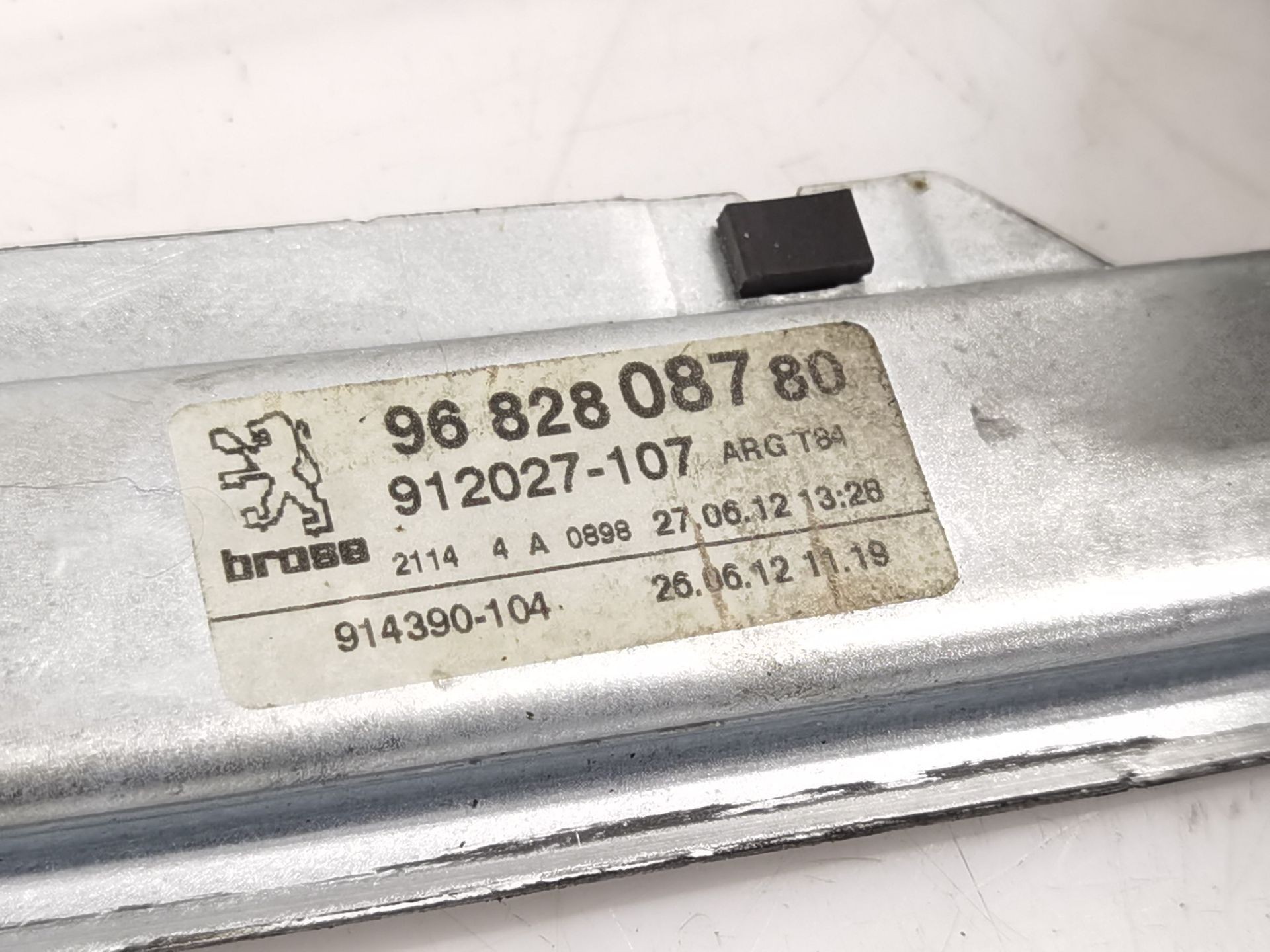 ELEVALUNAS TRASERO IZQUIERDO PEUGEOT 5008 (0U_, 0E_) 1607675380 / 912027107 / 9682808780 16076753809120271079682808780 - Vista 2
