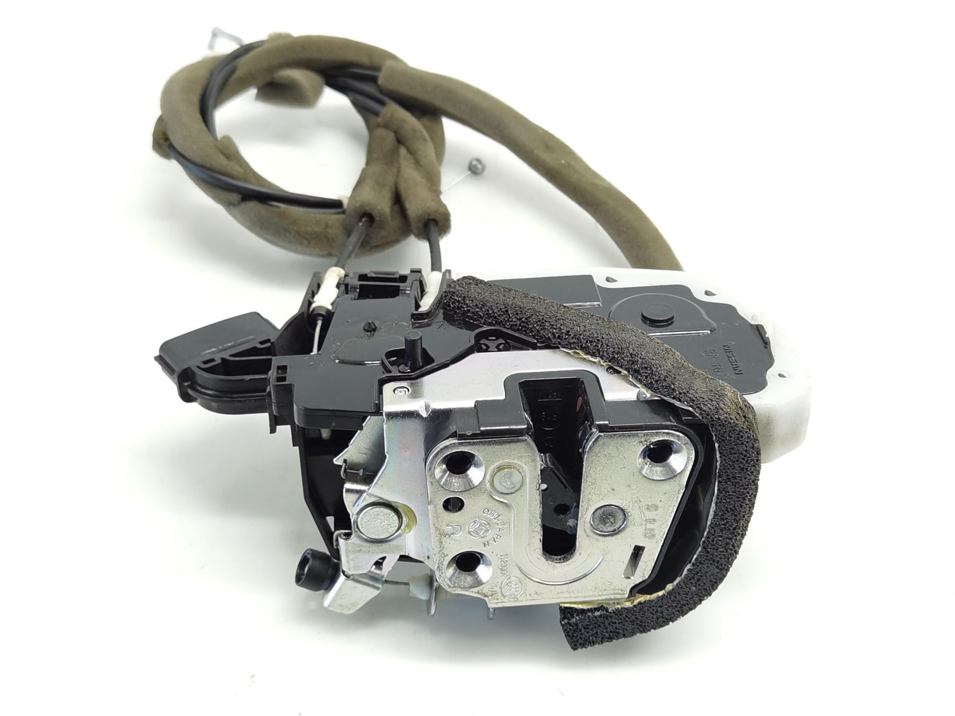 CERRADURA PUERTA TRASERA DERECHA NISSAN X-TRAIL III (T32_, T32R, T32RR) 825006FR0A 825006FR0A - Vista 3