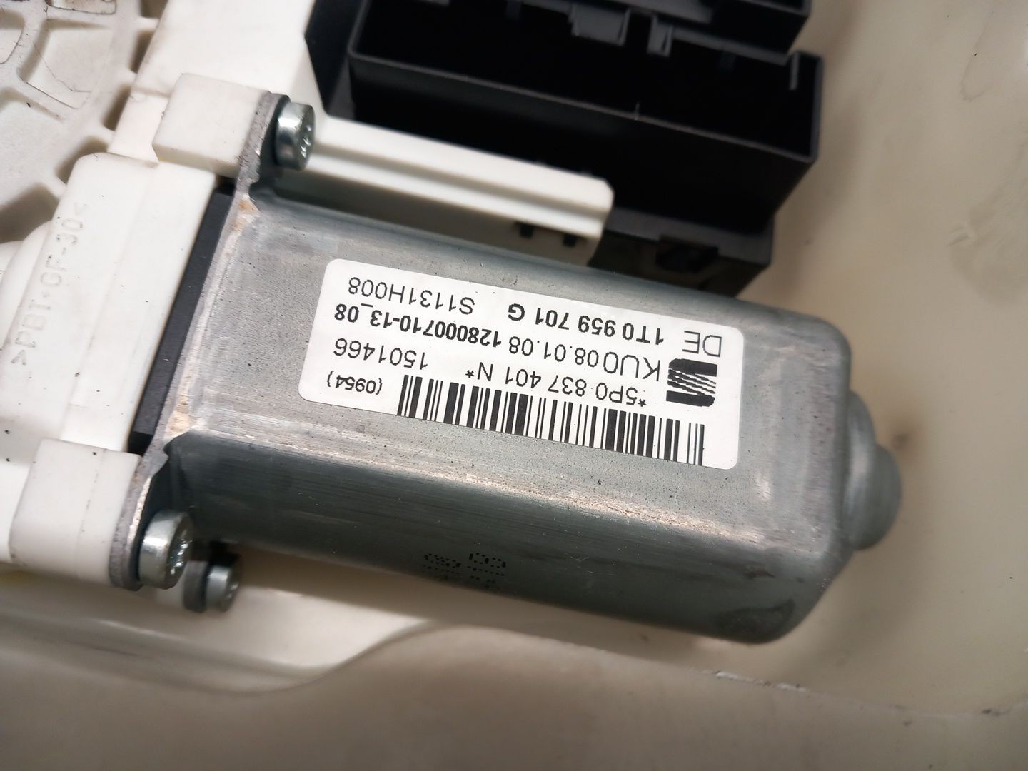 ELEVALUNAS DELANTERO IZQUIERDO SEAT ALTEA XL (5P5, 5P8) 1T0959701G 1T0959701G - Vista 3