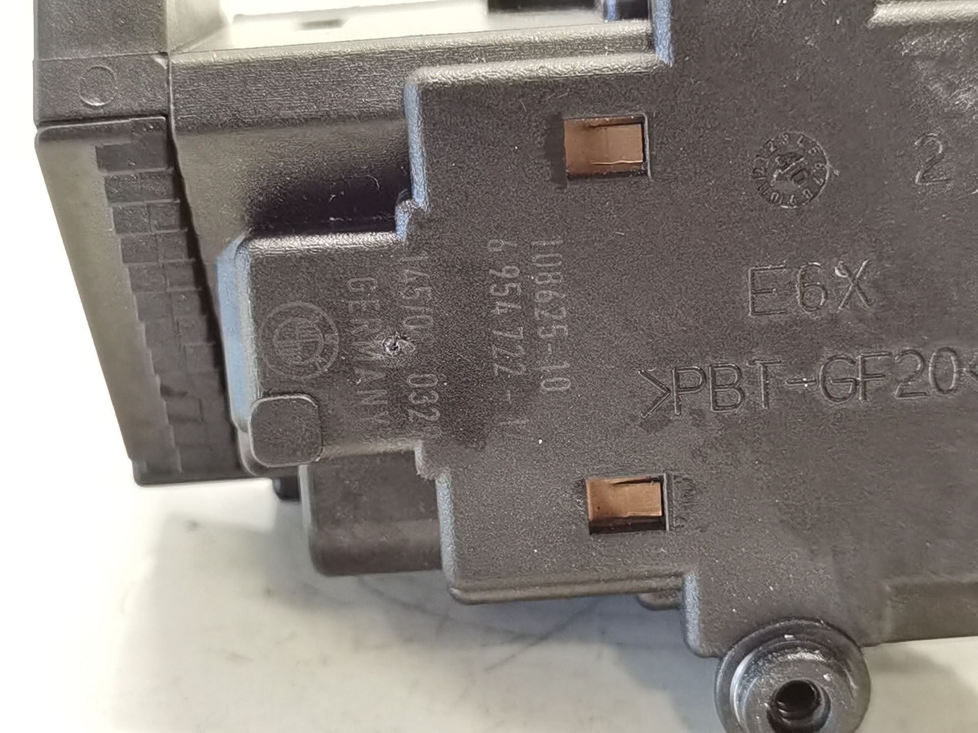 ANTIRROBO BMW 5 (E60) 695472214 / 10862510 69547221410862510 - Vista 2
