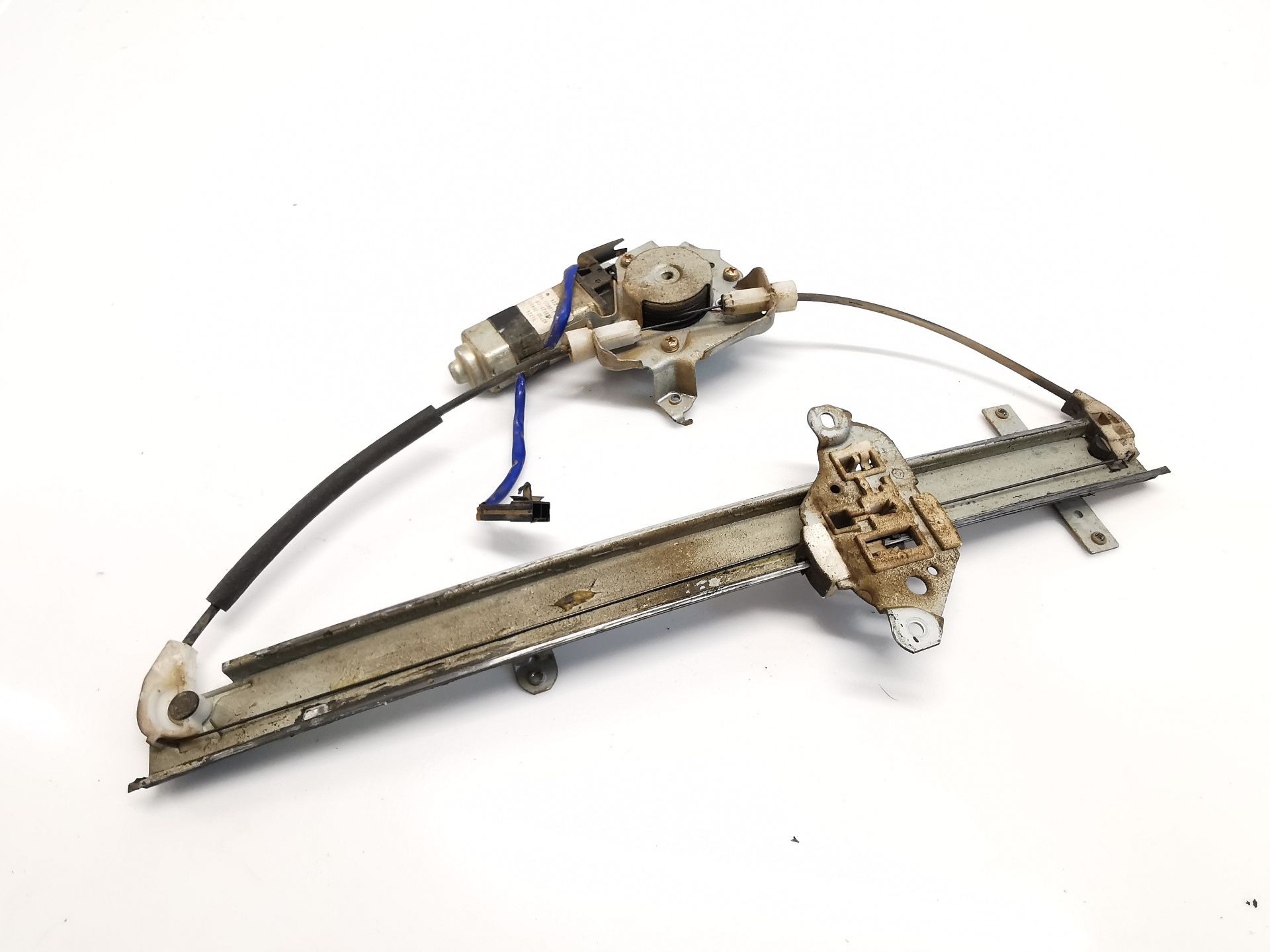 ELEVALUNAS DELANTERO DERECHO NISSAN PICK UP (D22) 807302S410 807302S410 - Vista 3