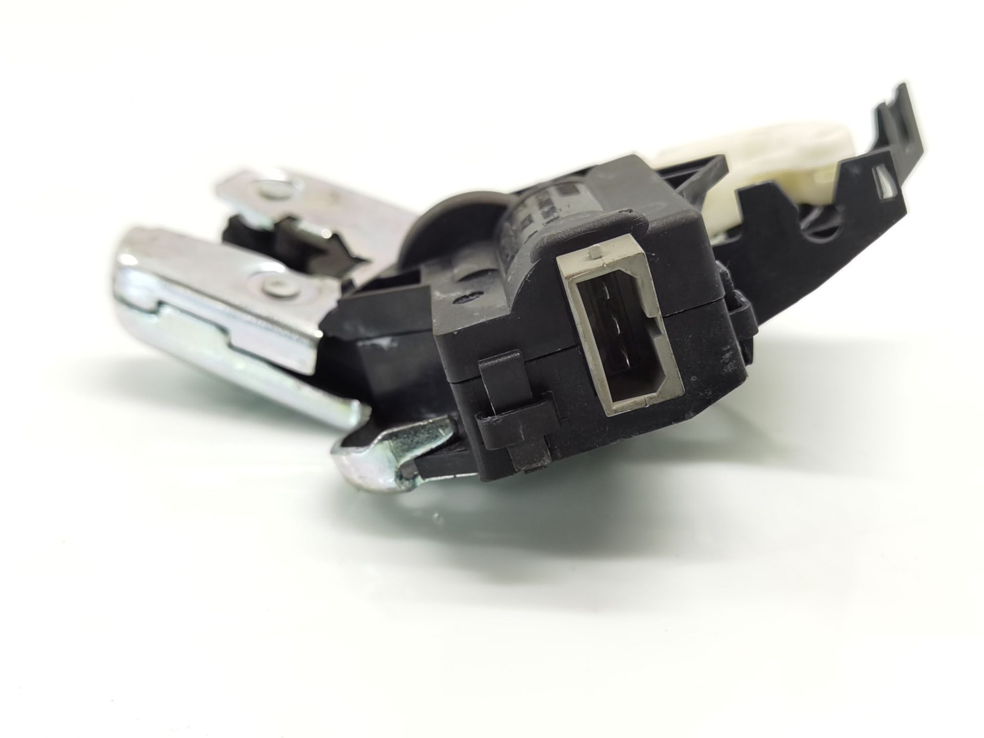 CERRADURA MALETERO / PORTÓN VOLKSWAGEN JETTA III (1K2) 4F5827505D 4F5827505D - Vista 2